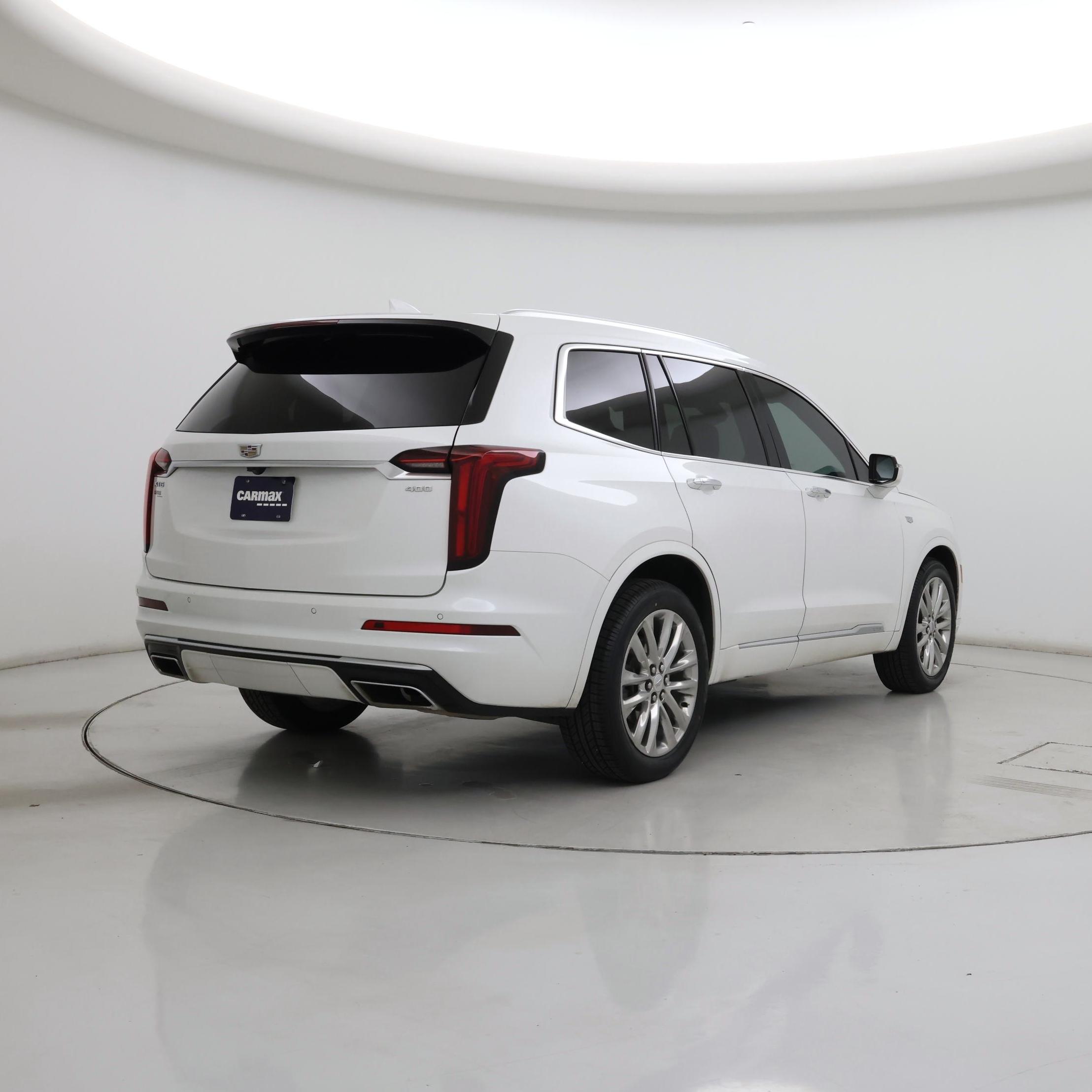 Thumbnail: 2022 Cadillac XT6 - 8