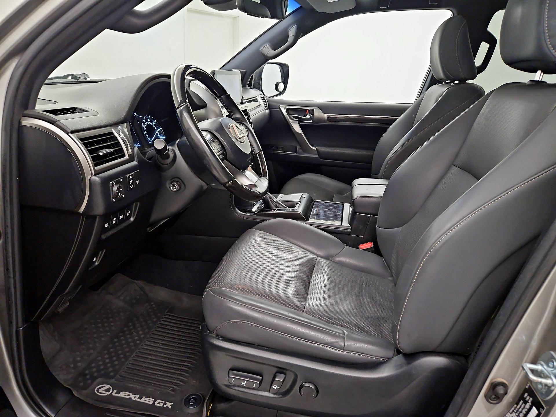 Thumbnail: 2022 Lexus GX - 11
