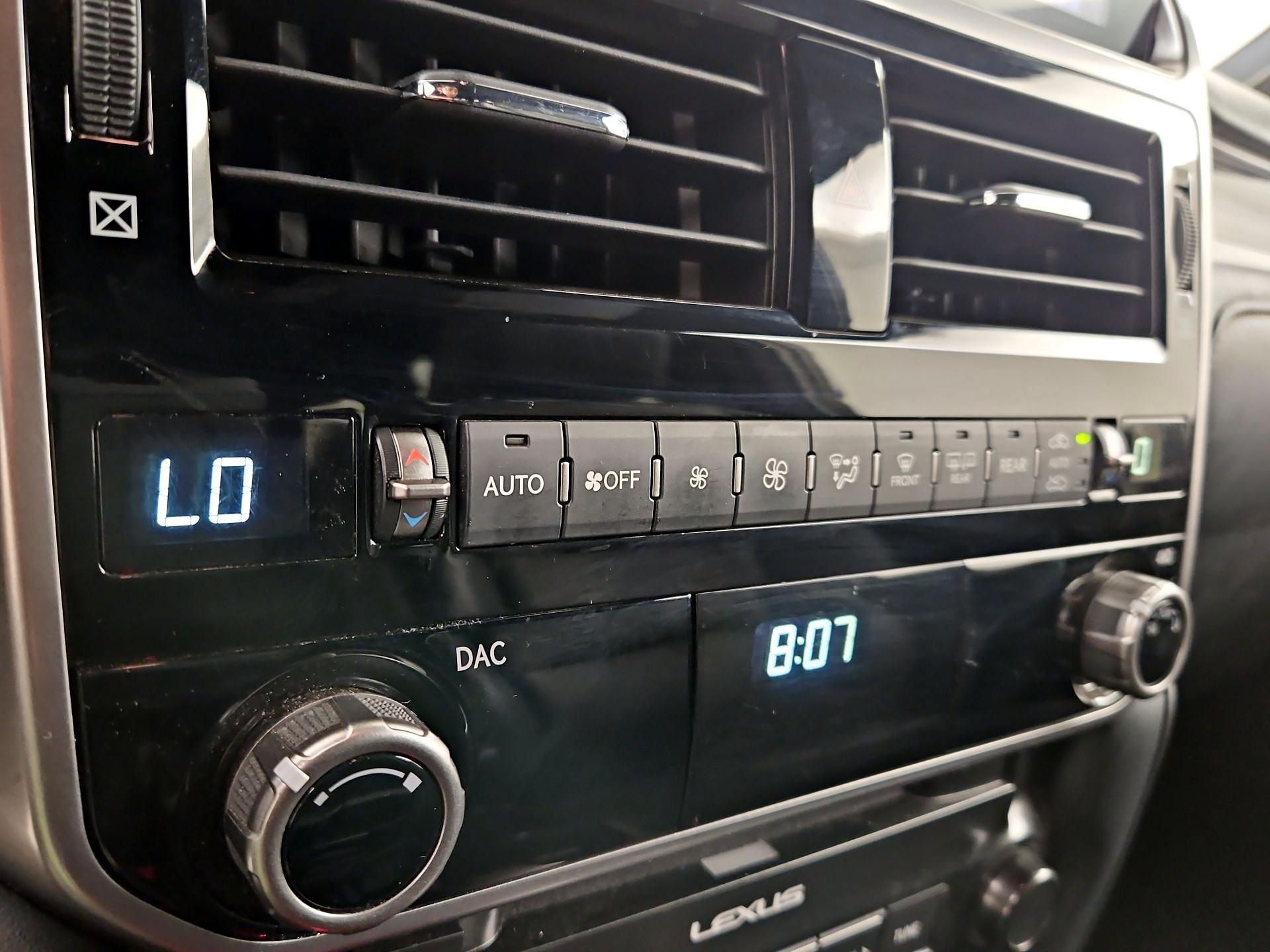 Thumbnail: 2022 Lexus GX - 17