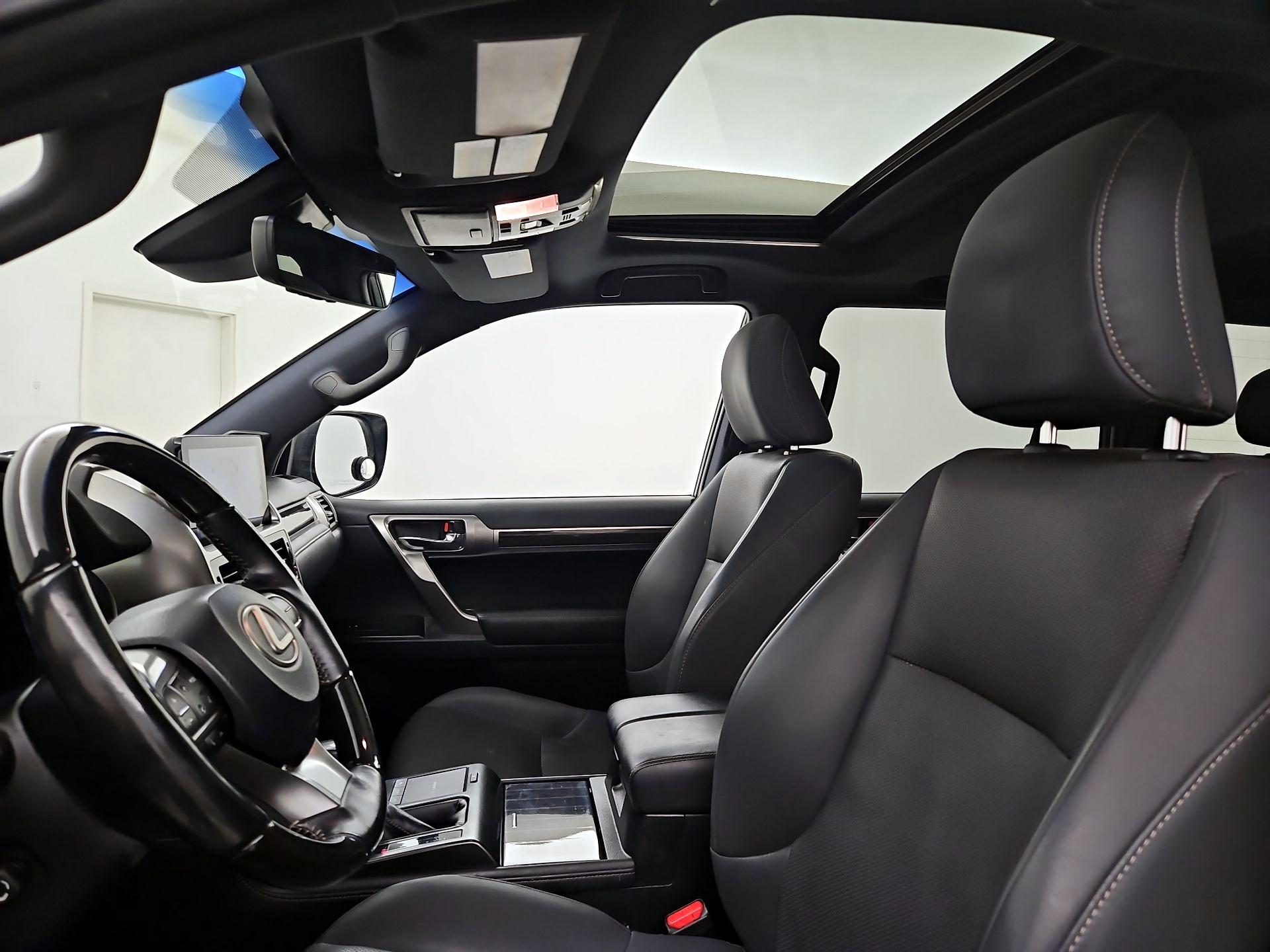 Thumbnail: 2022 Lexus GX - 19