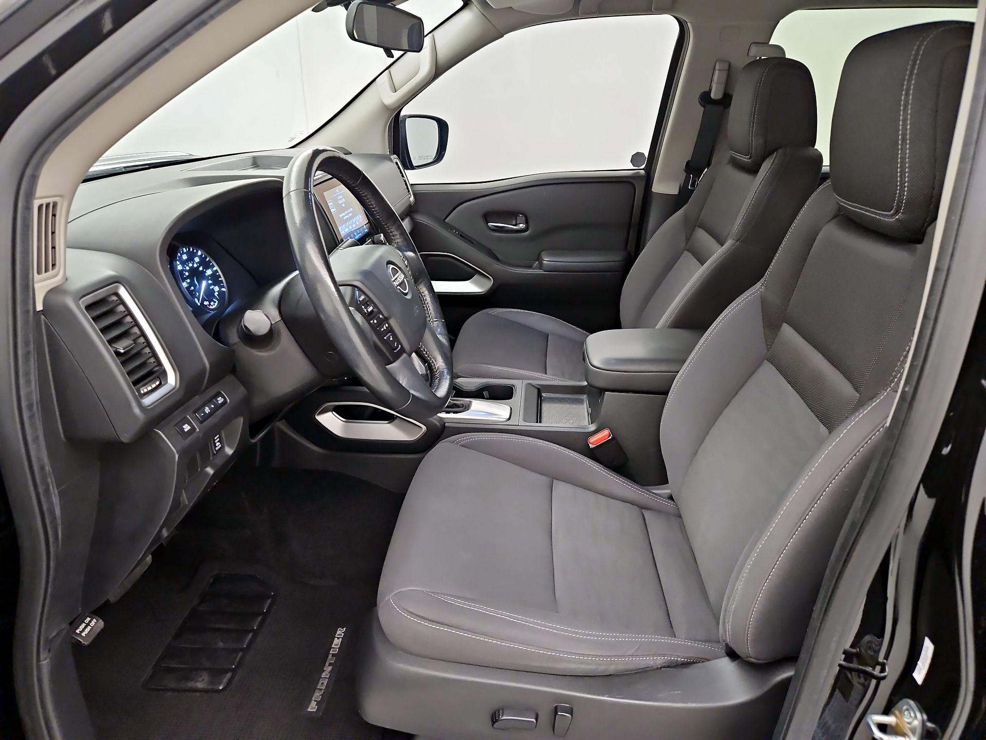 Thumbnail: 2022 Nissan Frontier - 11