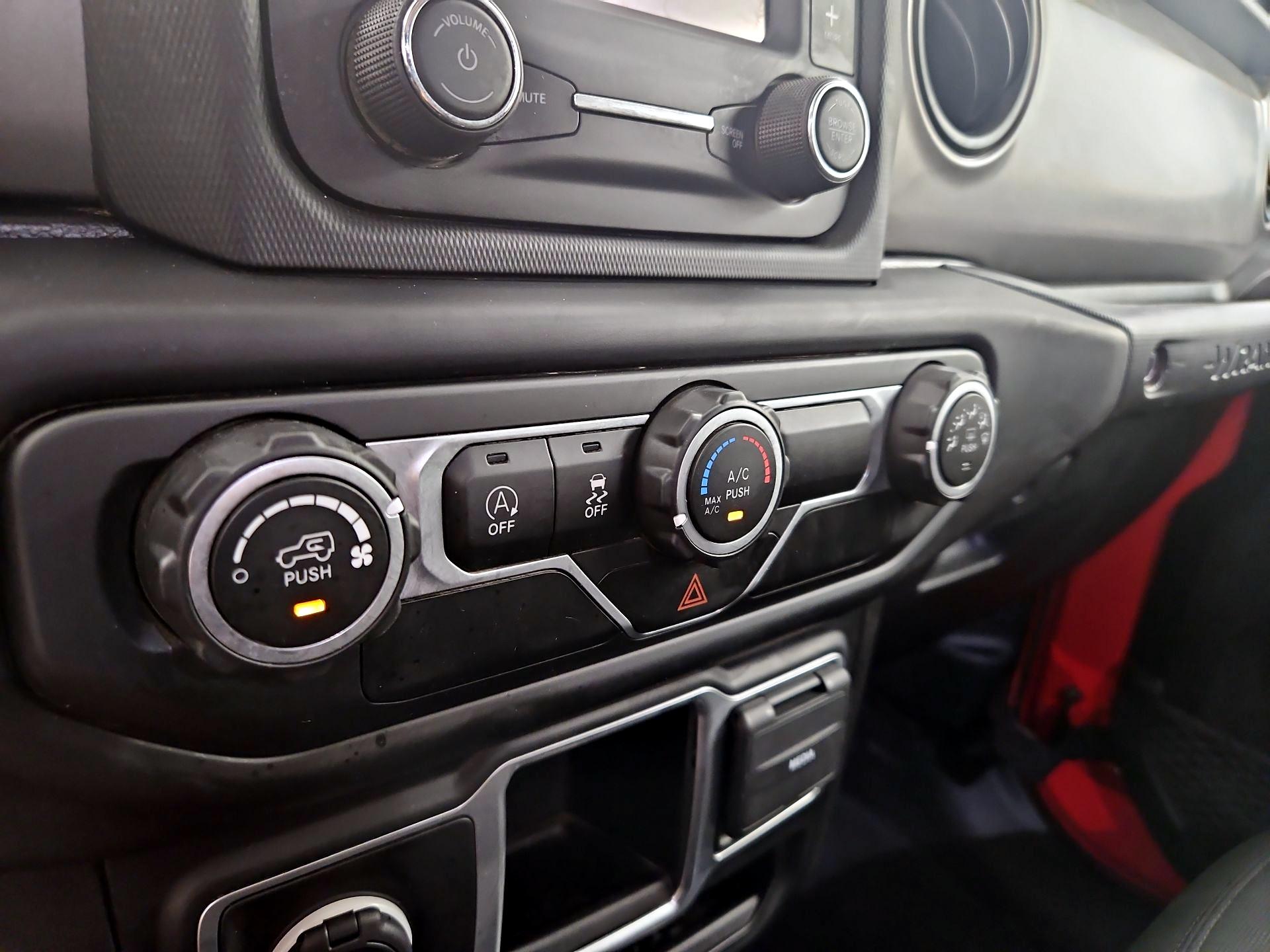 Thumbnail: 2021 Jeep Wrangler - 16