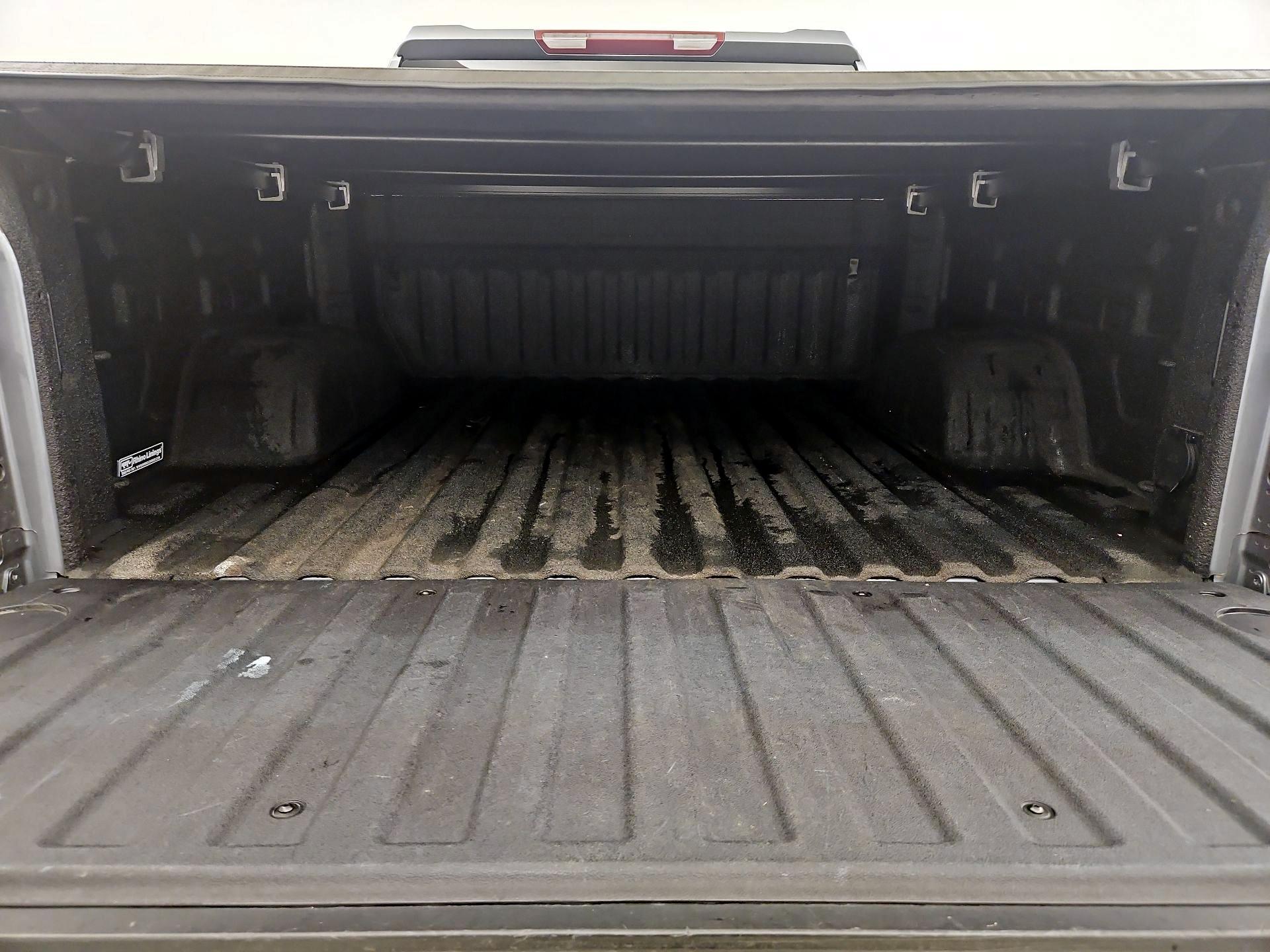 Thumbnail: 2021 Chevrolet Silverado 1500 - 20