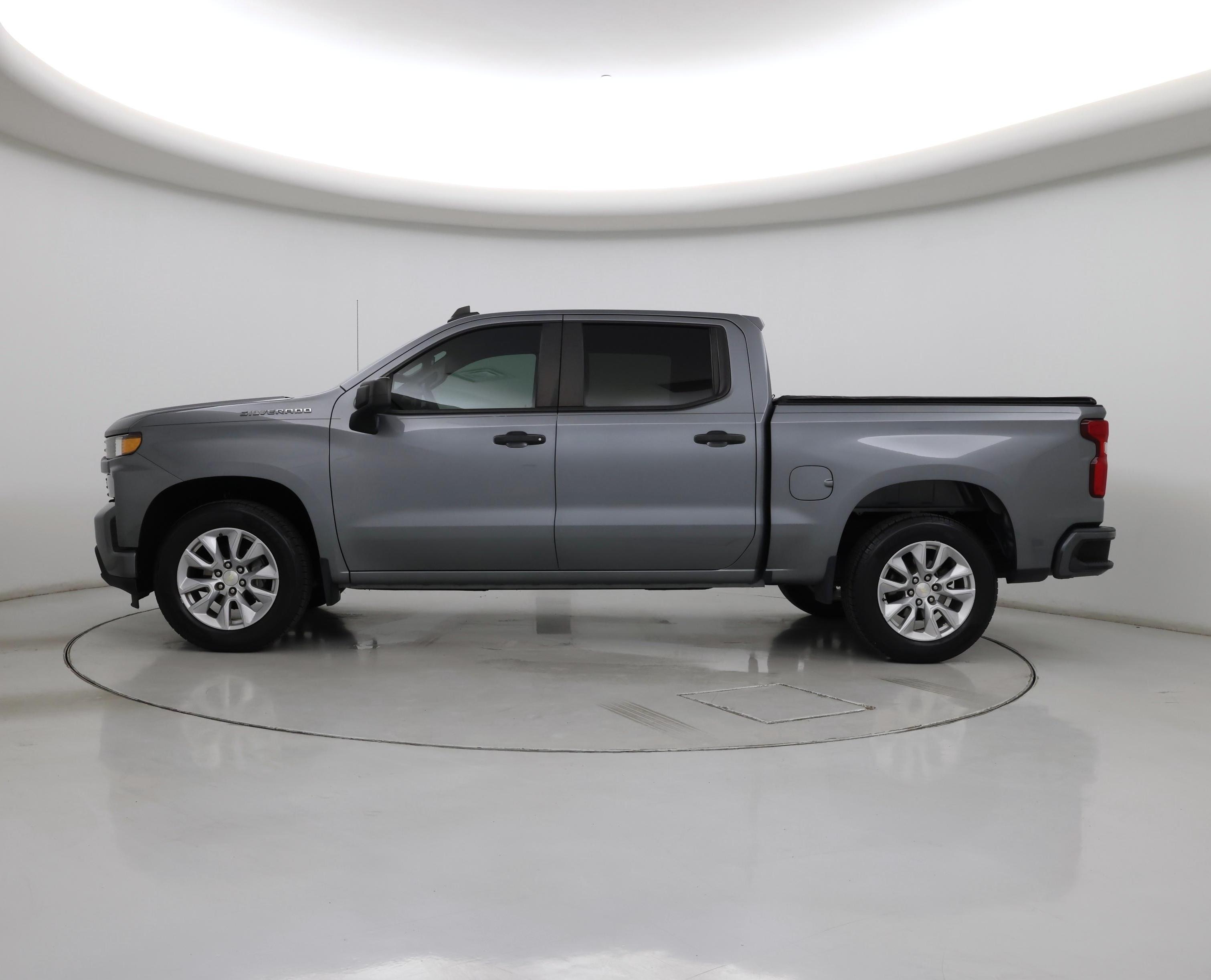 Thumbnail: 2021 Chevrolet Silverado 1500 - 3