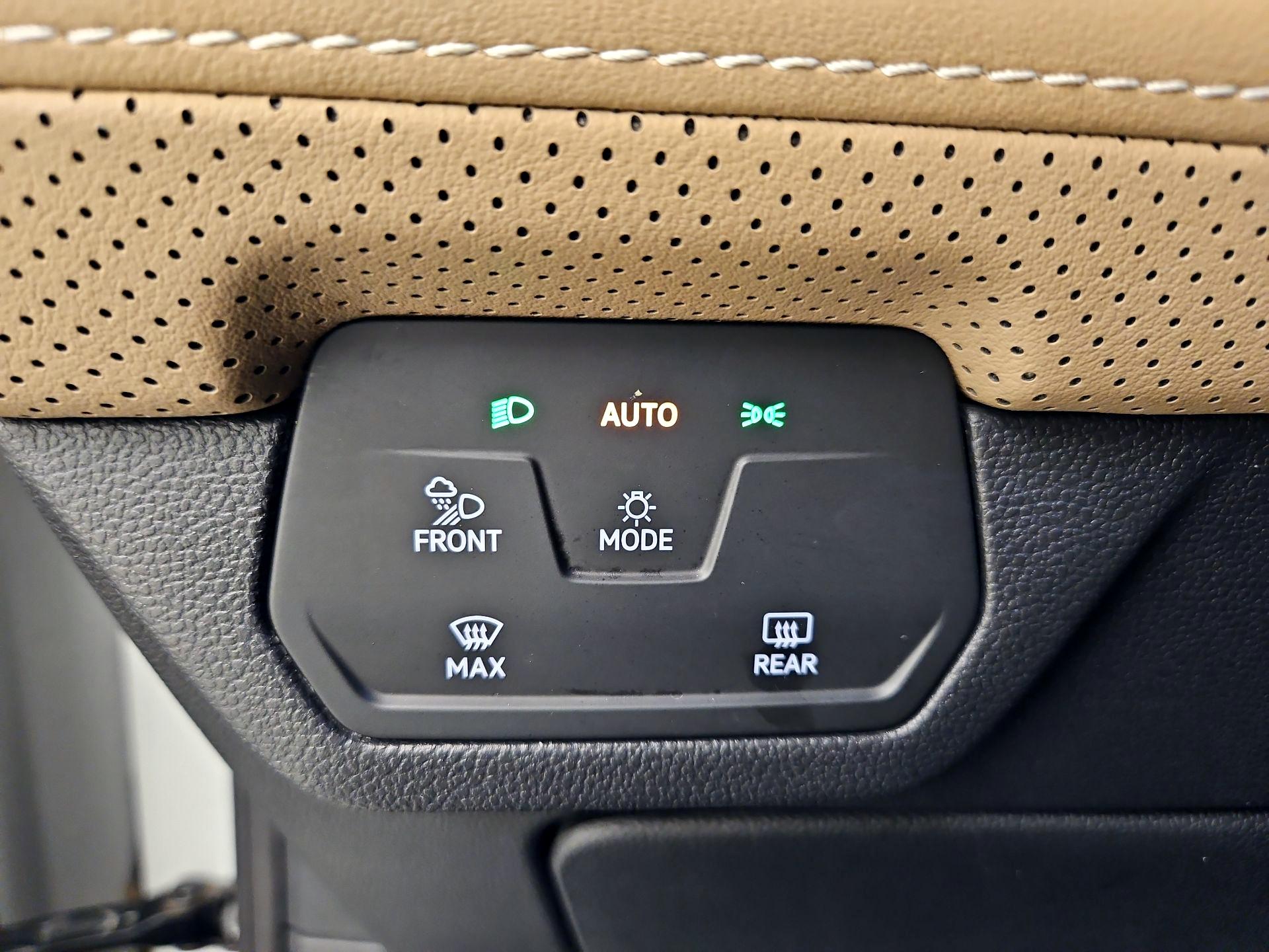 Thumbnail: 2024 Volkswagen Atlas - 13