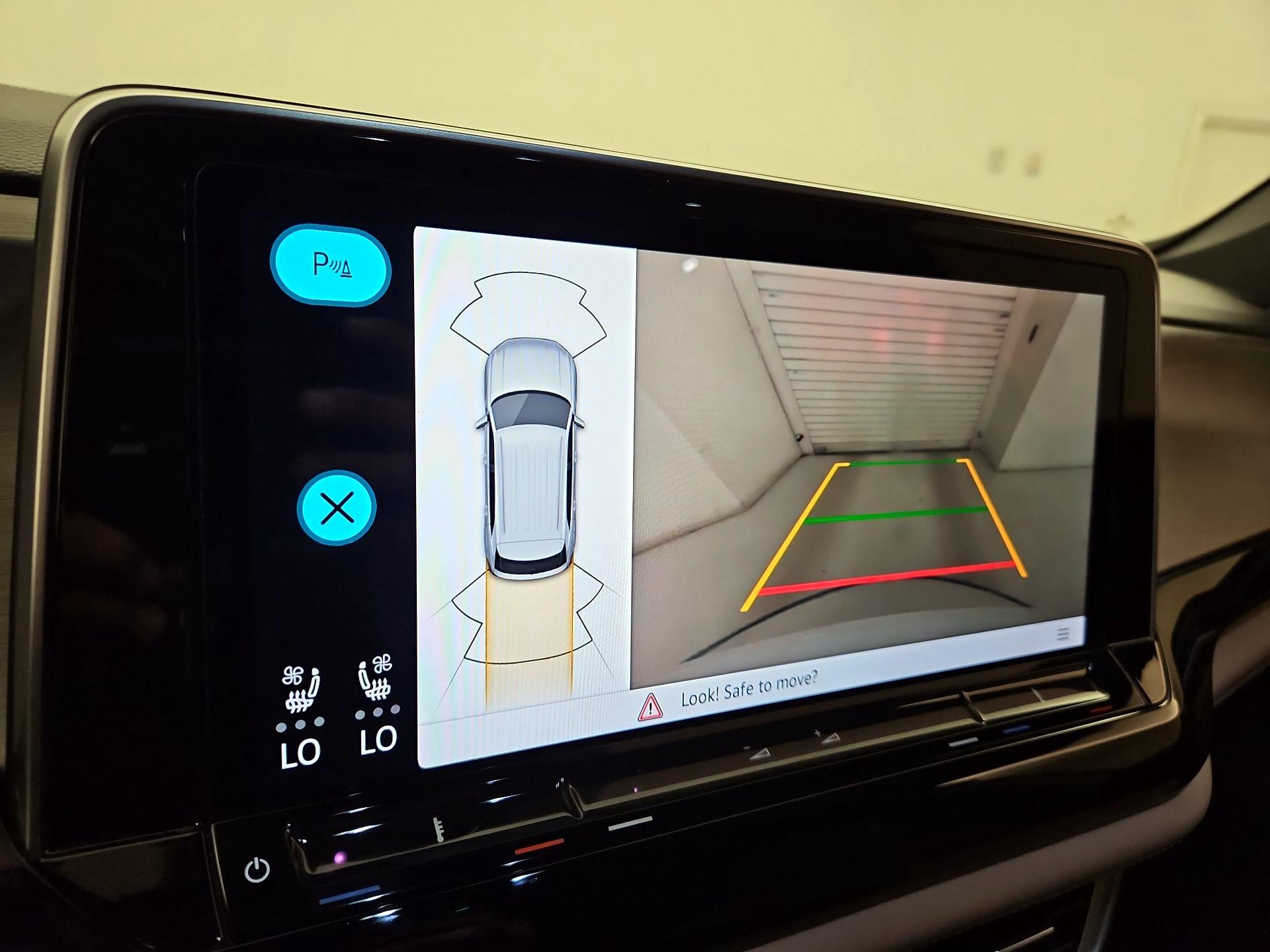 Thumbnail: 2024 Volkswagen Atlas - 14