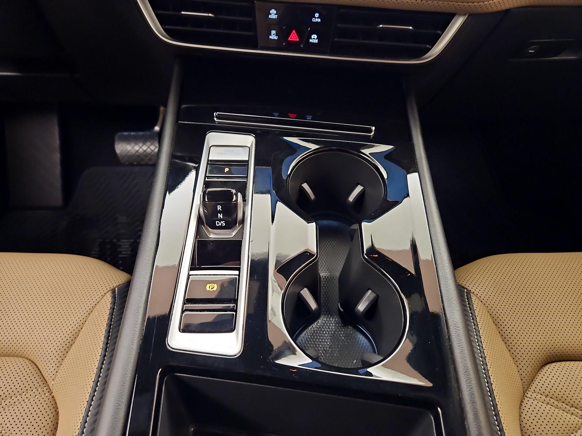 Thumbnail: 2024 Volkswagen Atlas - 17