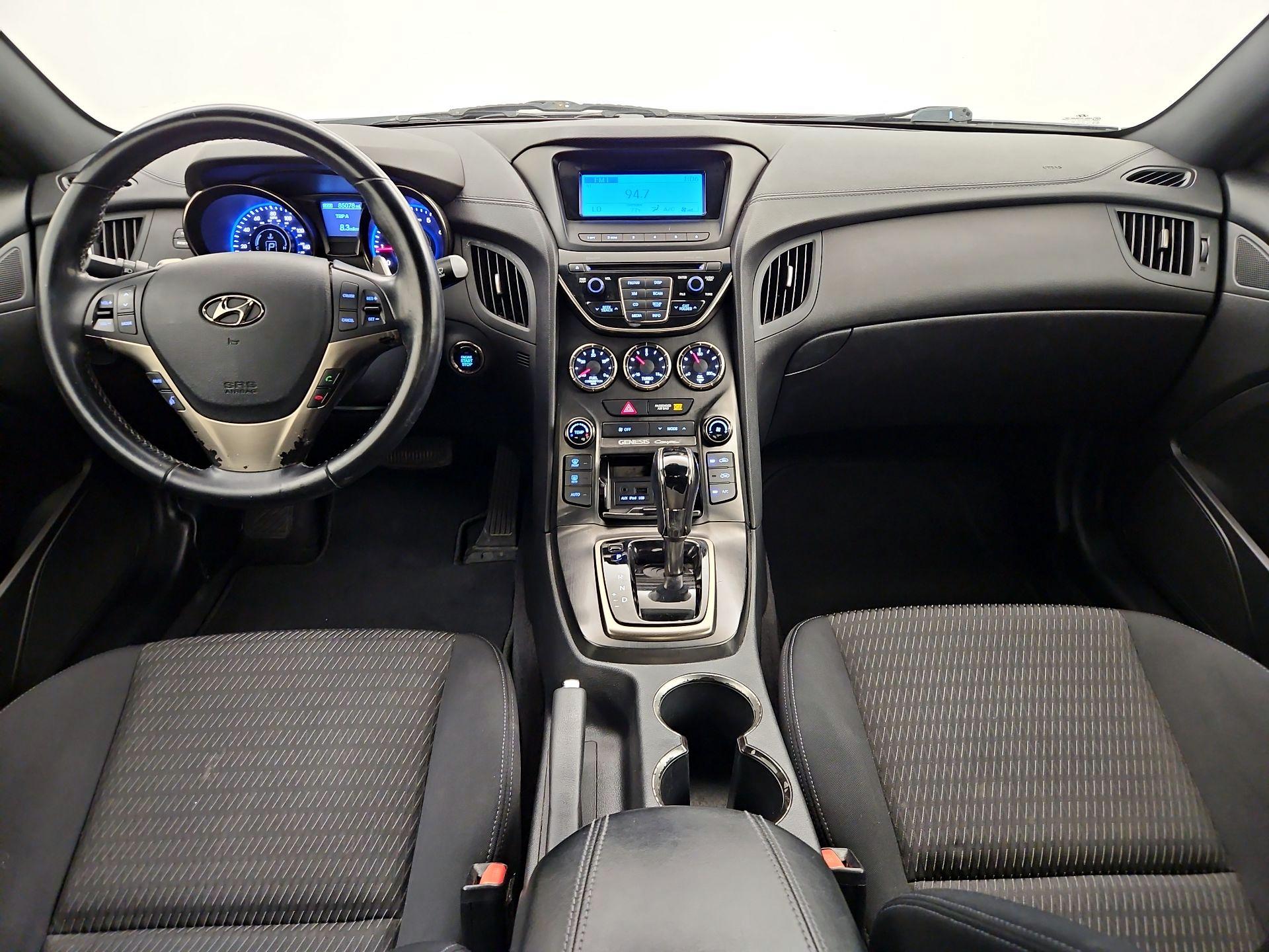 Thumbnail: 2014 Hyundai Genesis - 9