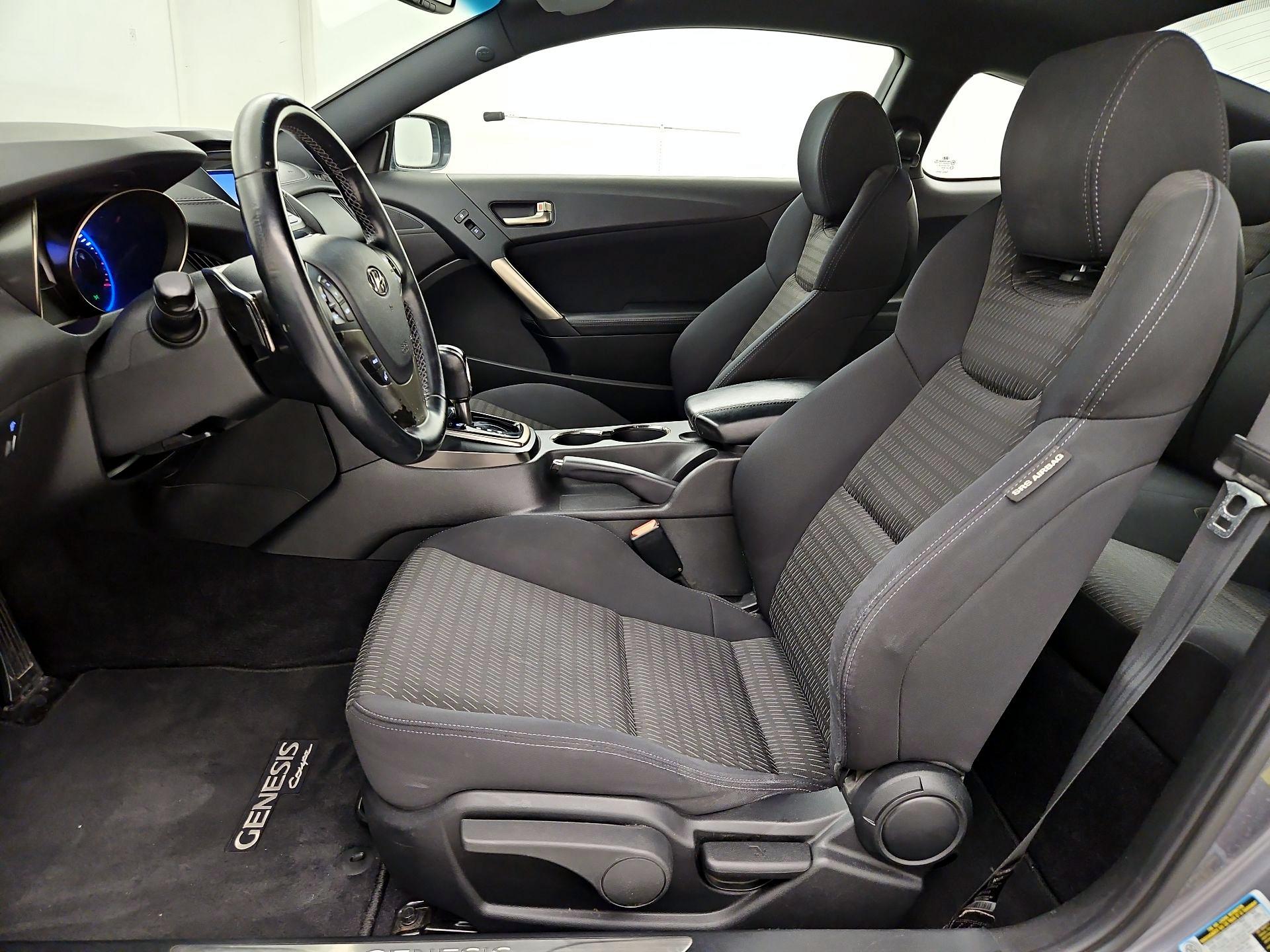 Thumbnail: 2014 Hyundai Genesis - 11