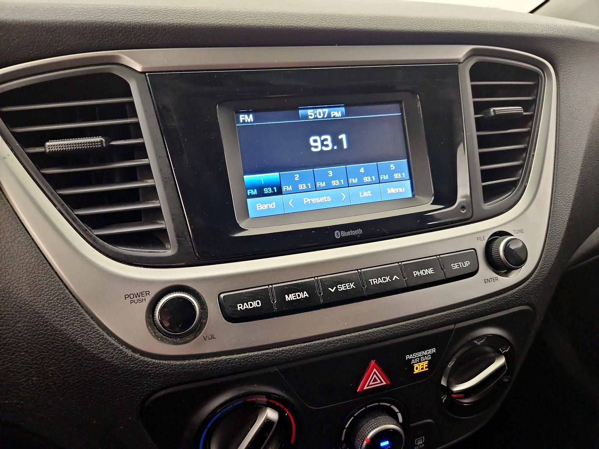 Thumbnail: 2018 Hyundai Accent - 15