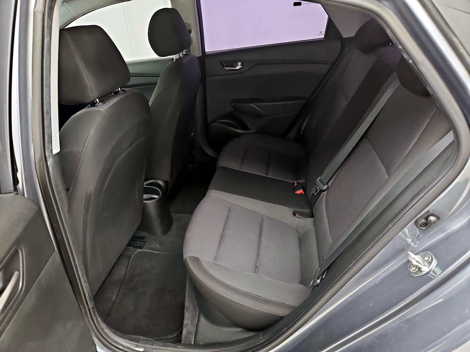 Thumbnail: 2018 Hyundai Accent - 19
