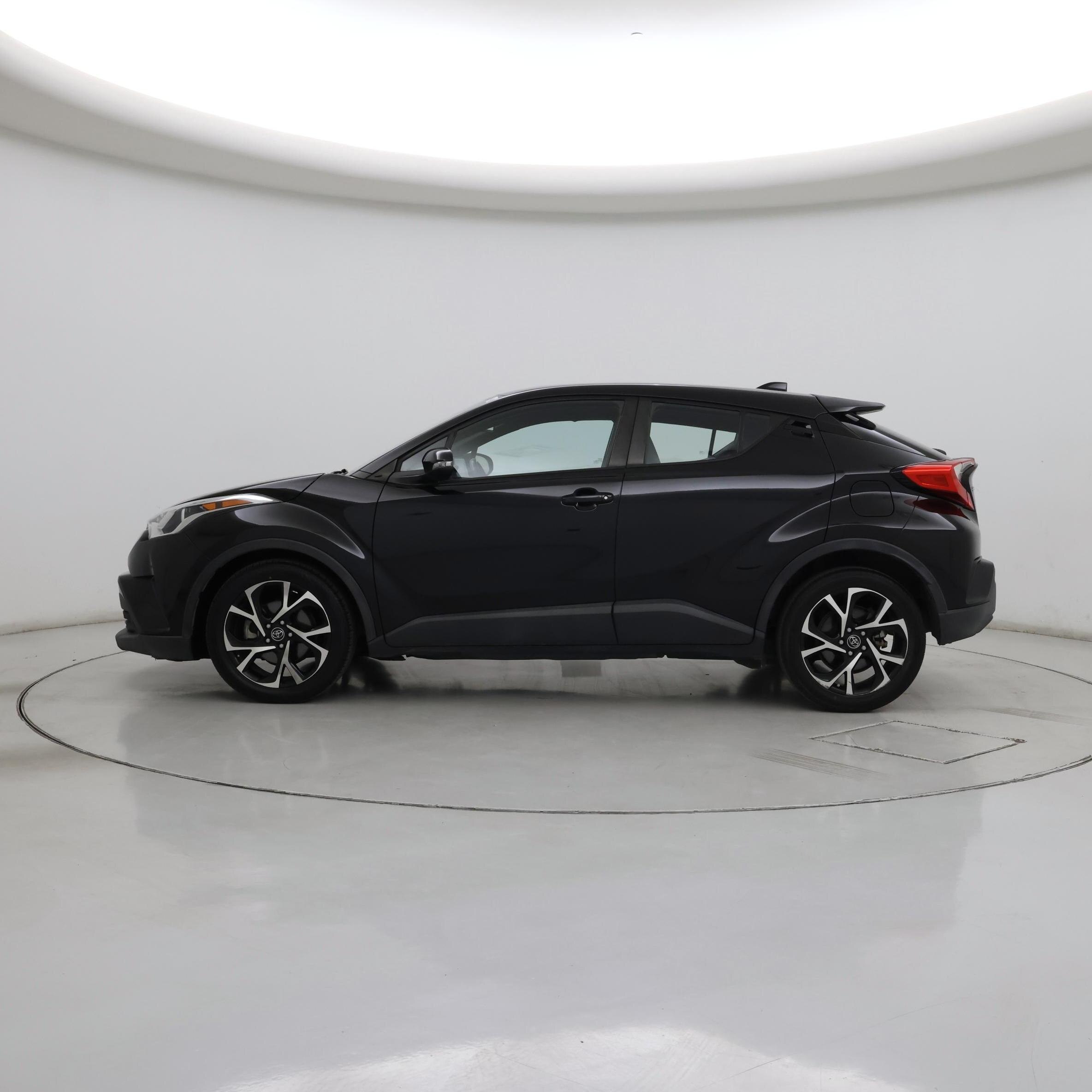 Thumbnail: 2019 Toyota C-HR - 3