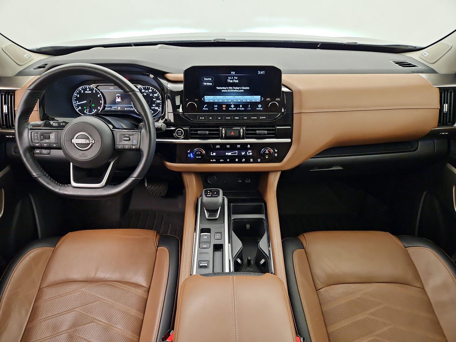 Thumbnail: 2022 Nissan Pathfinder - 9