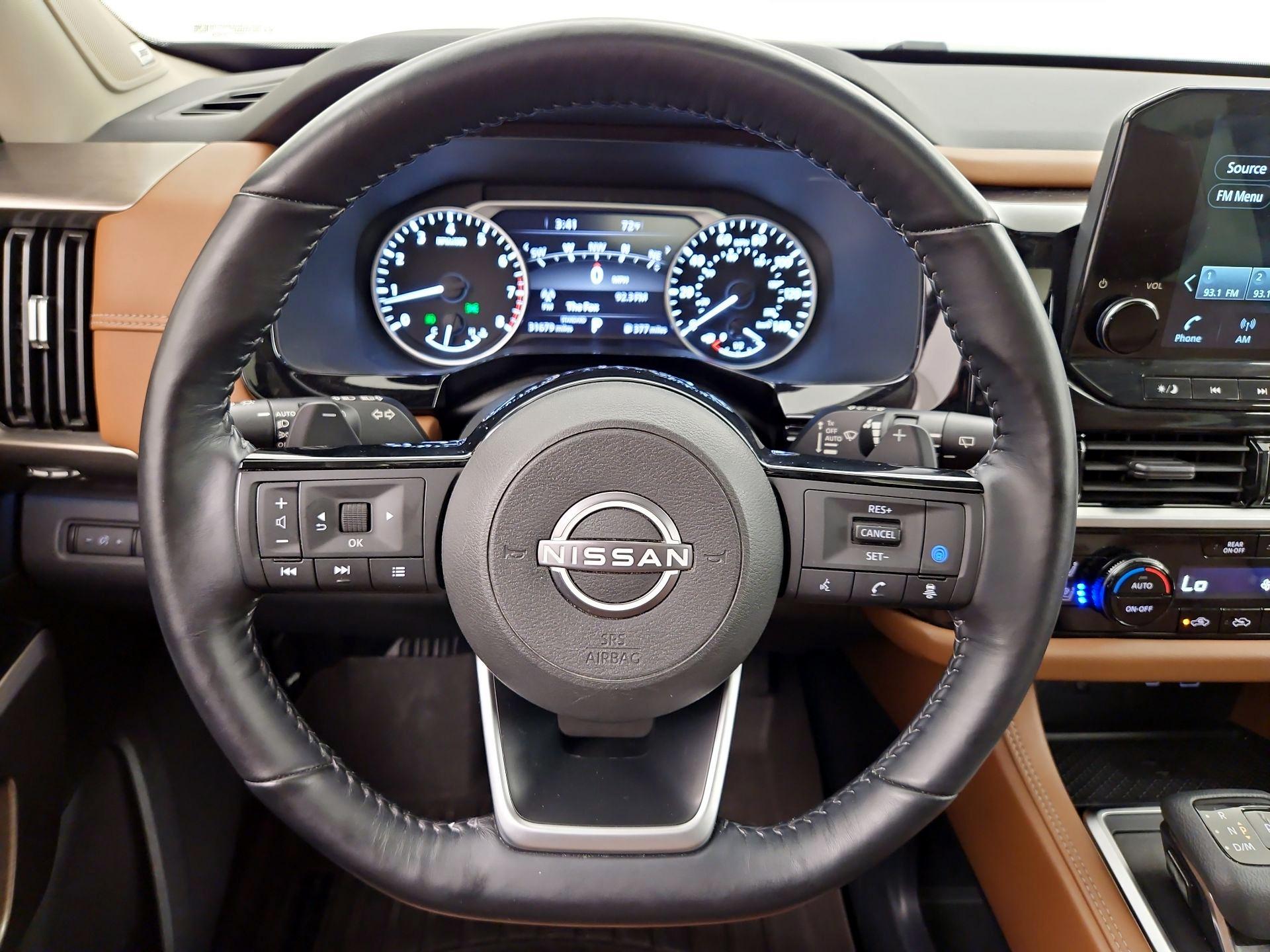 Thumbnail: 2022 Nissan Pathfinder - 10