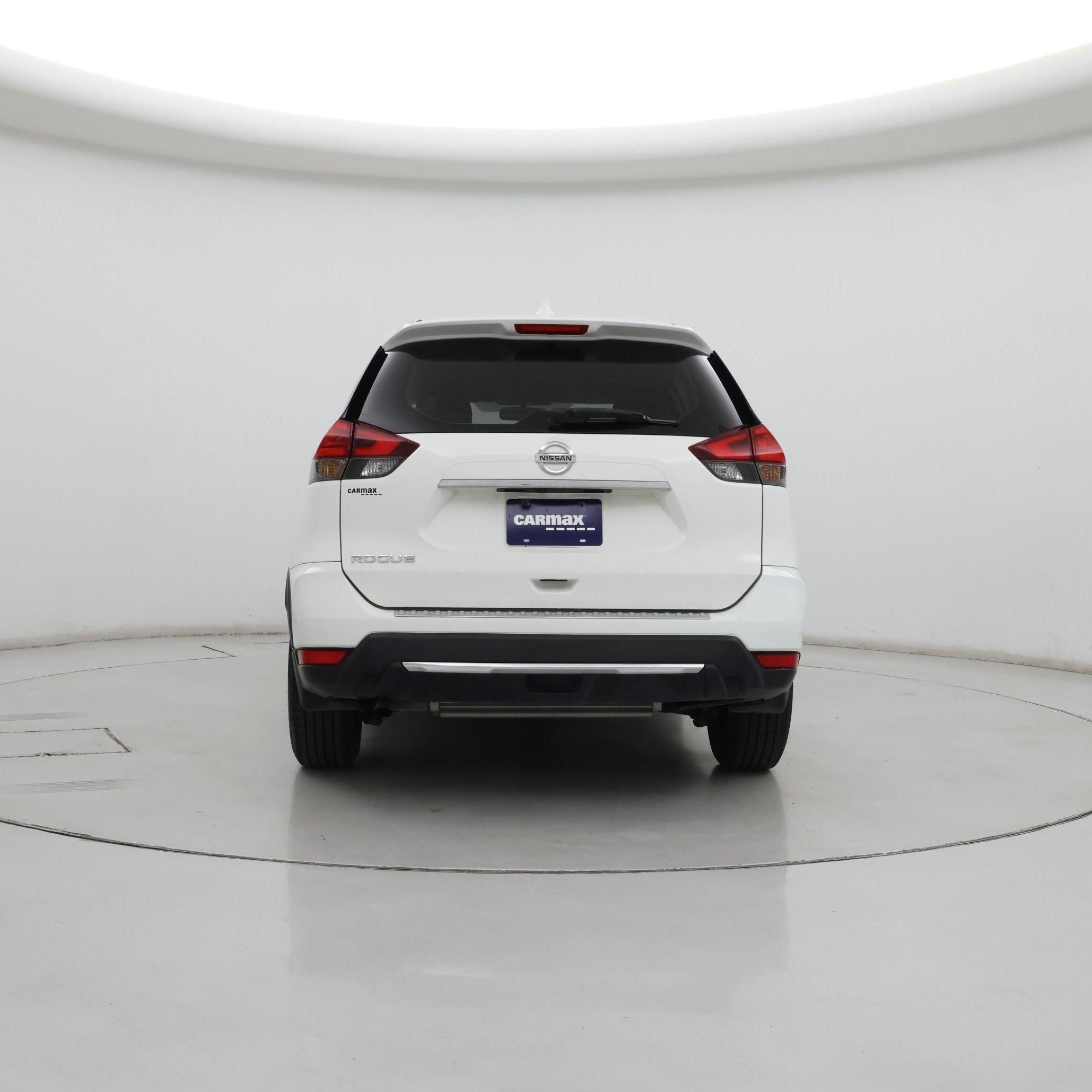 Thumbnail: 2017 Nissan Rogue - 6