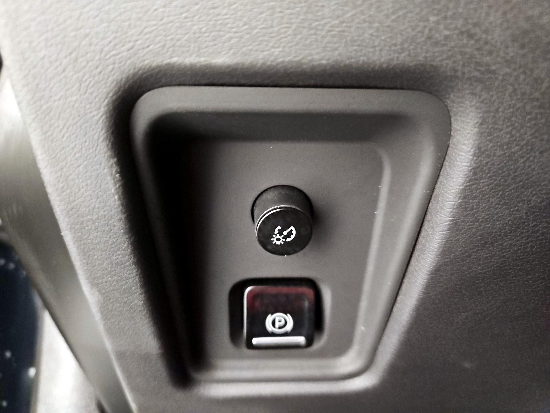 Thumbnail: 2023 Chevrolet Corvette - 13