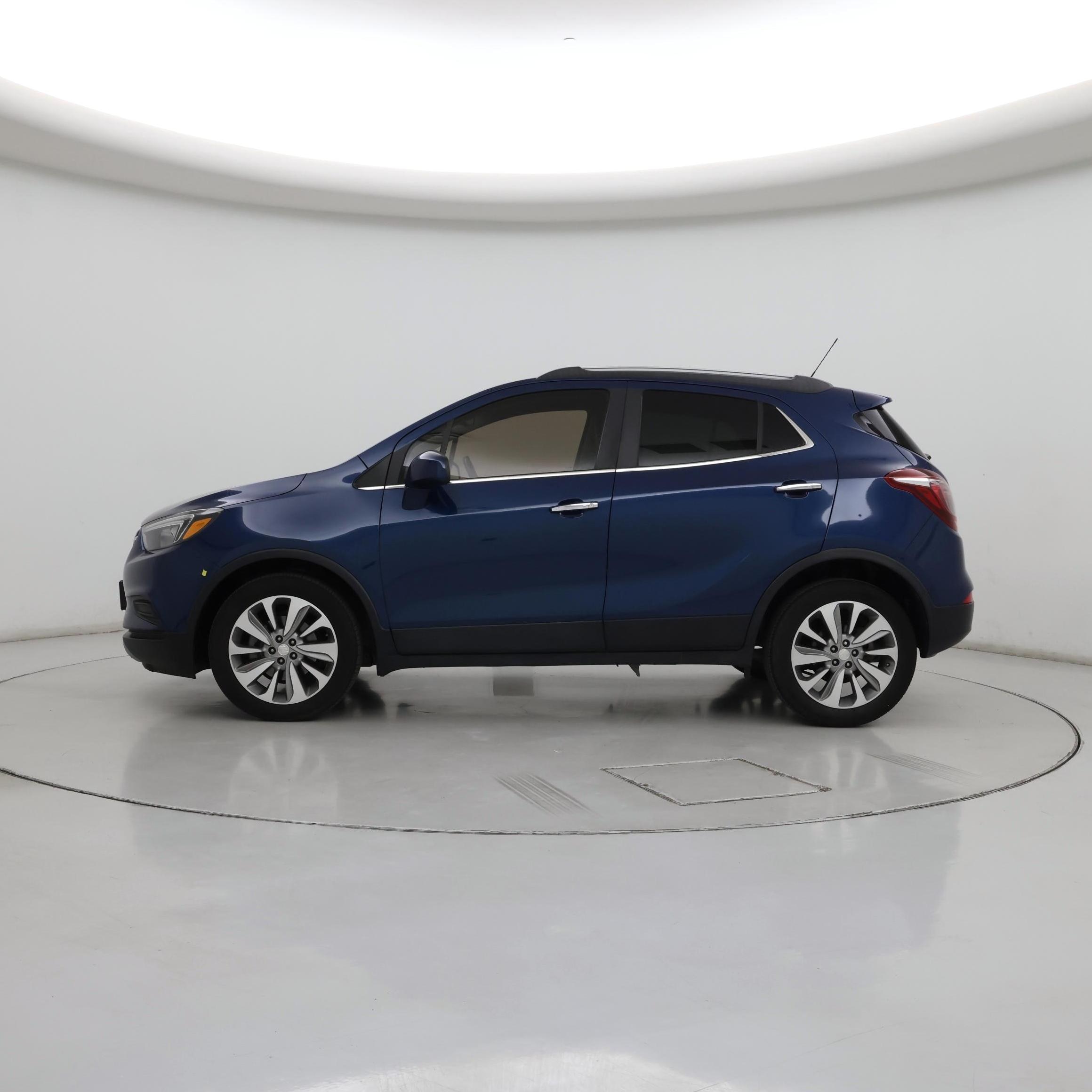 Thumbnail: 2020 Buick Encore - 3