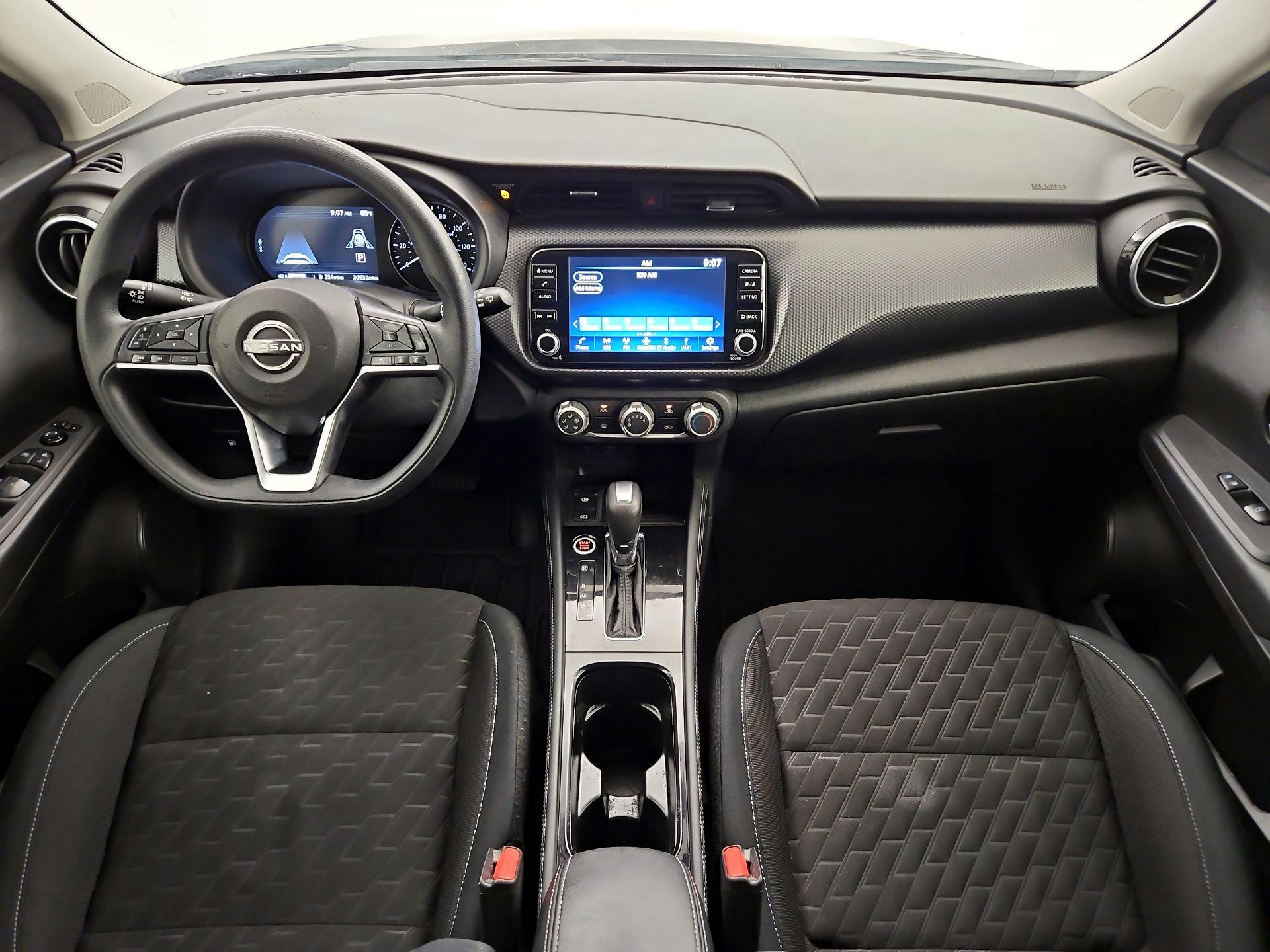 Thumbnail: 2023 Nissan Kicks - 9