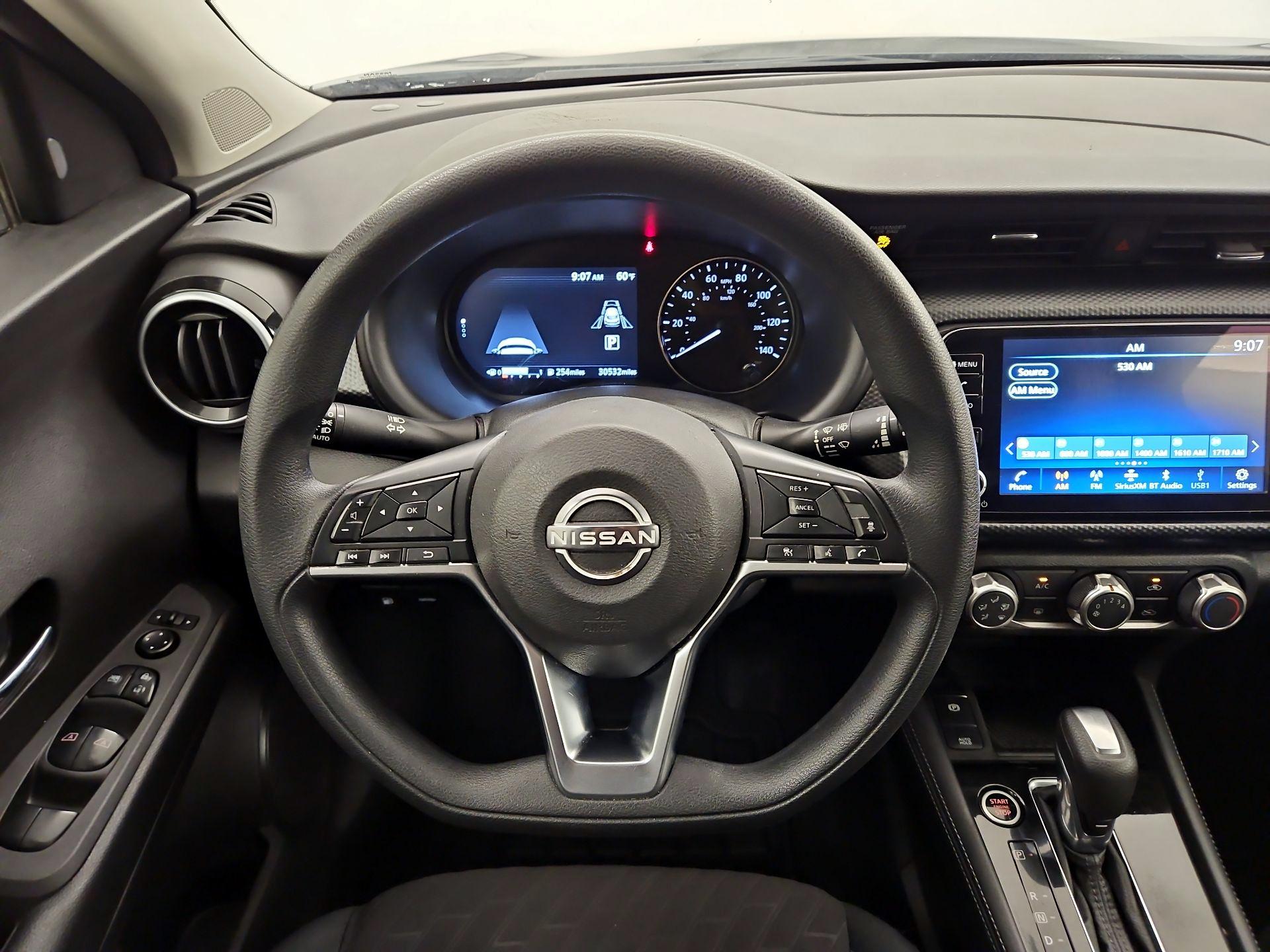 Thumbnail: 2023 Nissan Kicks - 10