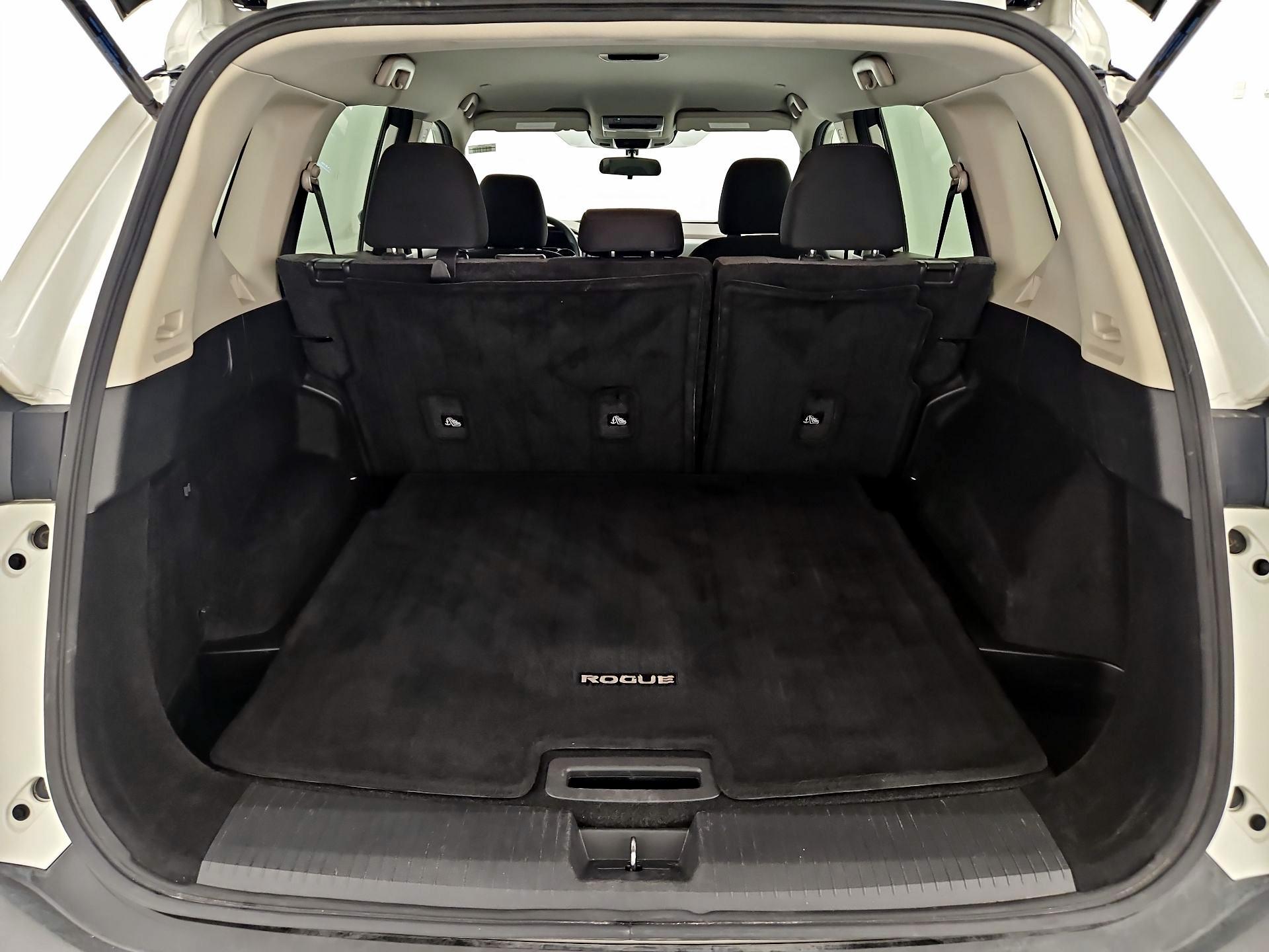 Thumbnail: 2023 Nissan Rogue - 19