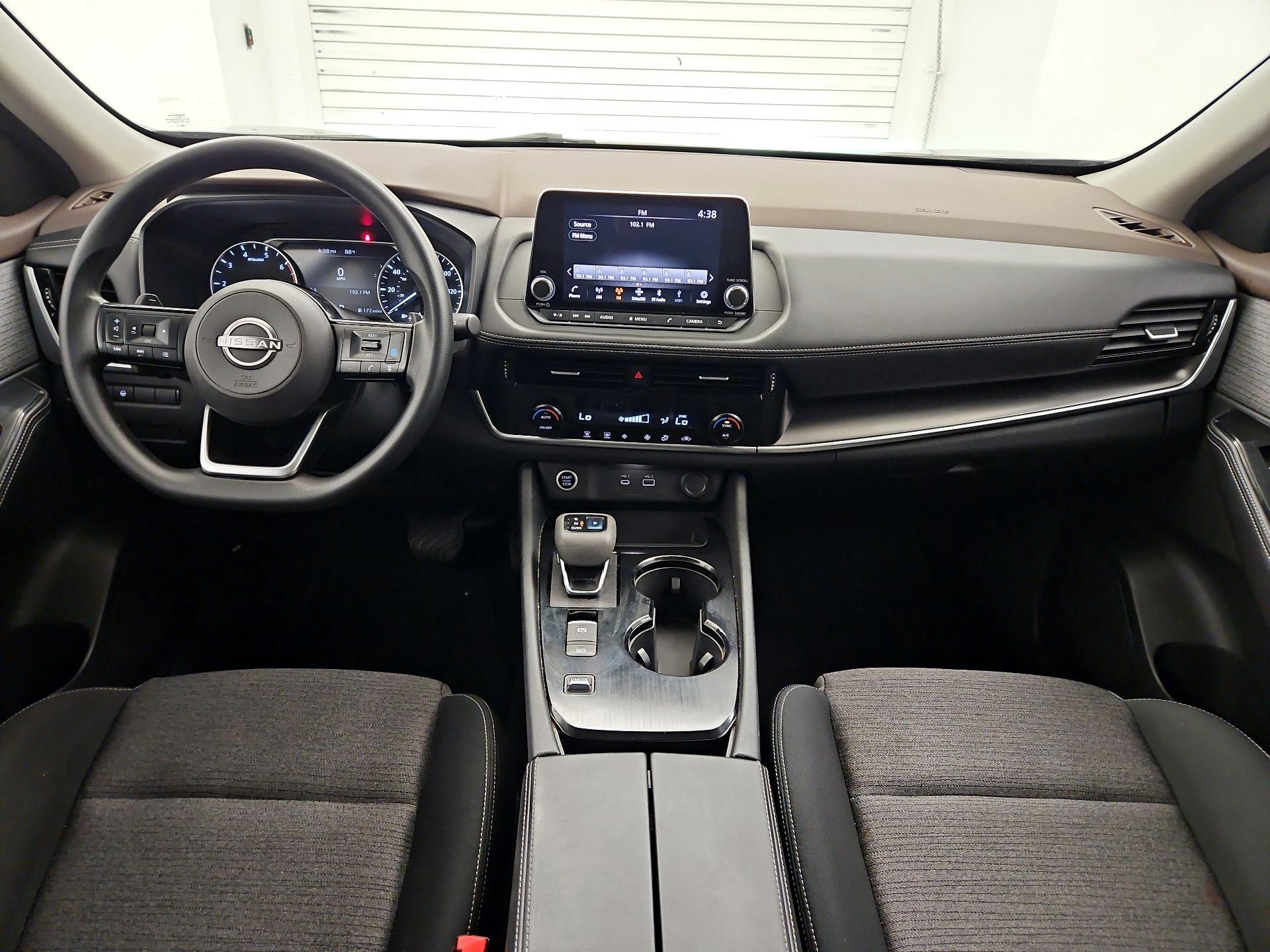 Thumbnail: 2022 Nissan Rogue - 9