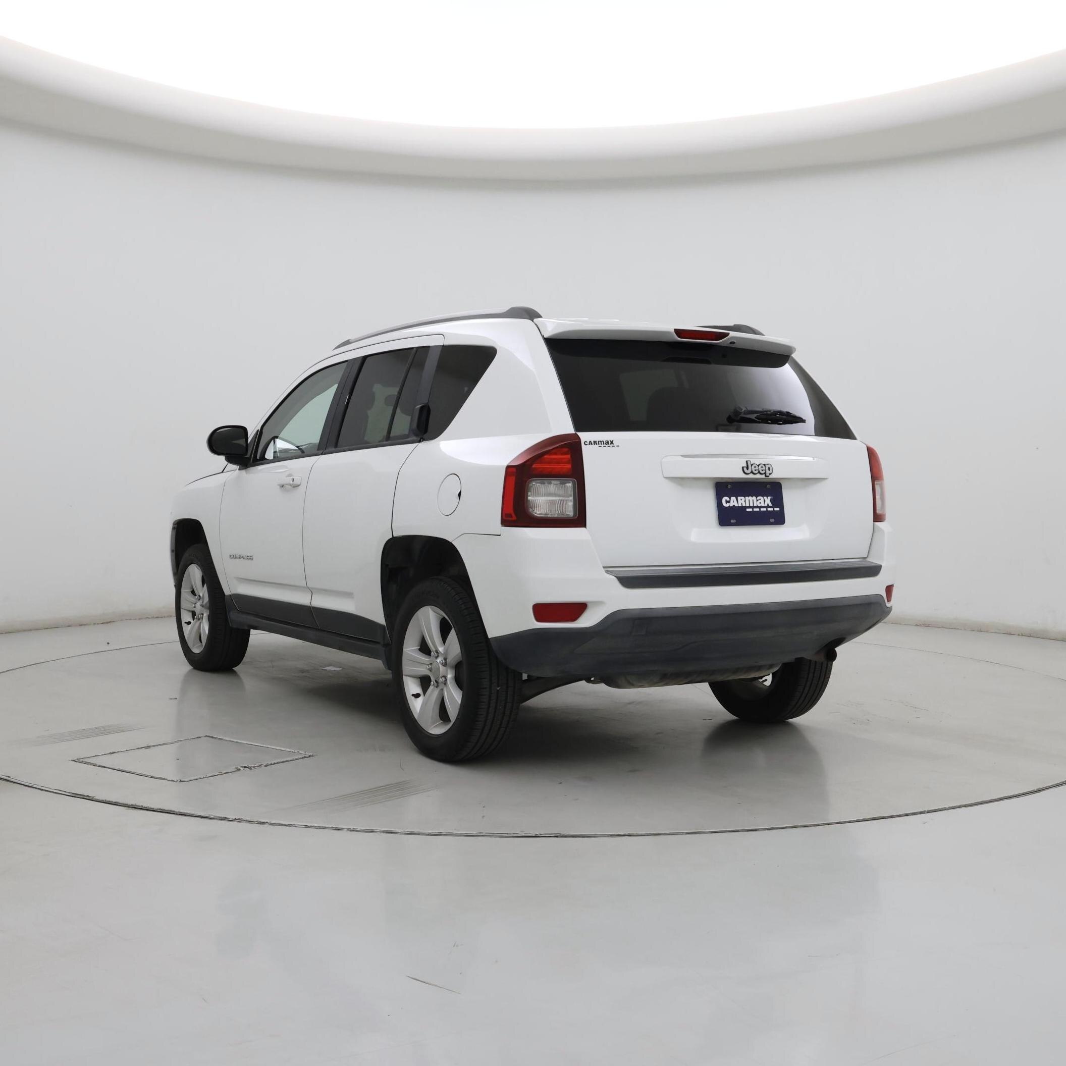 Thumbnail: 2015 Jeep Compass - 2