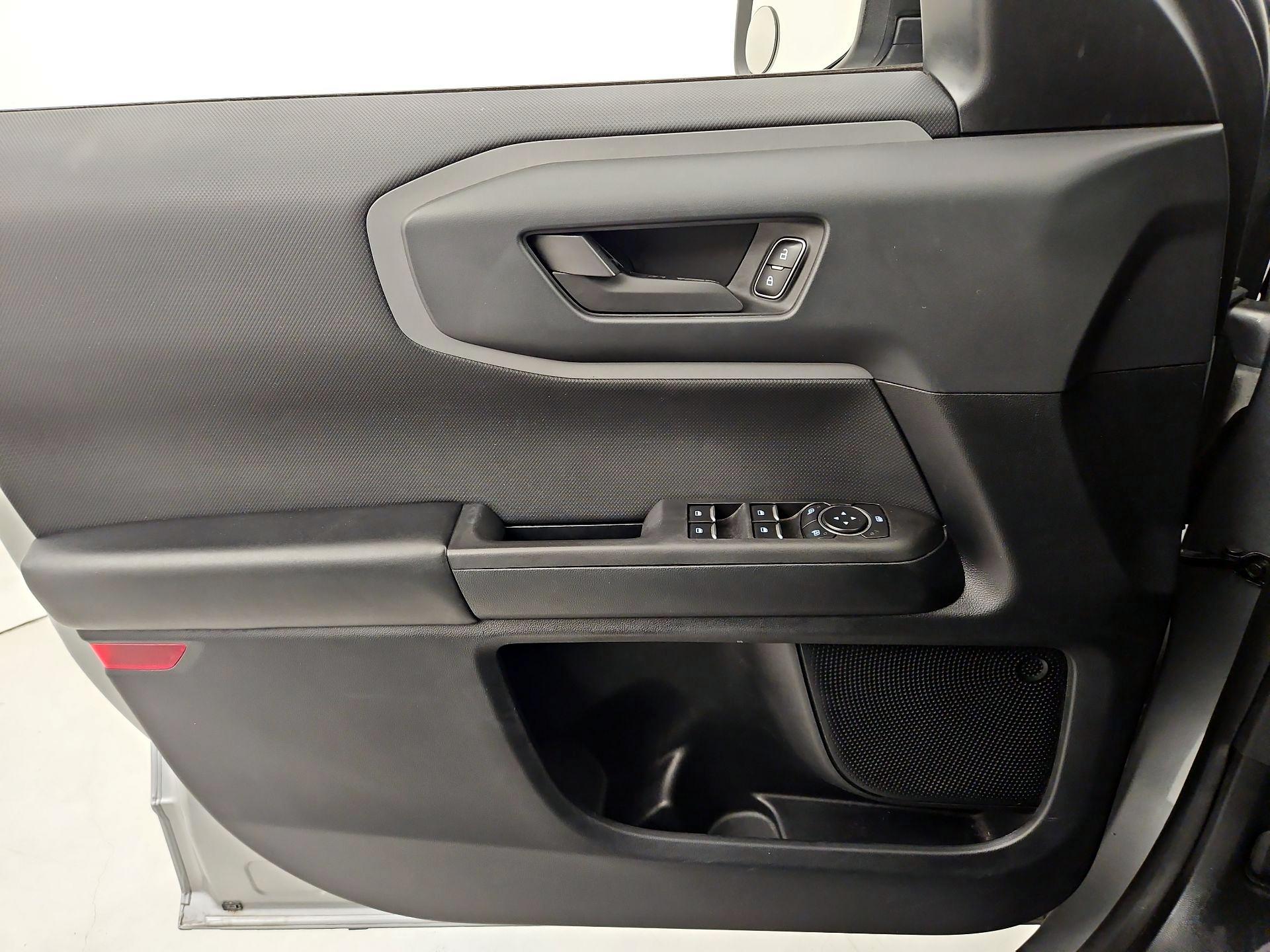 Thumbnail: 2021 Ford Bronco Sport - 12