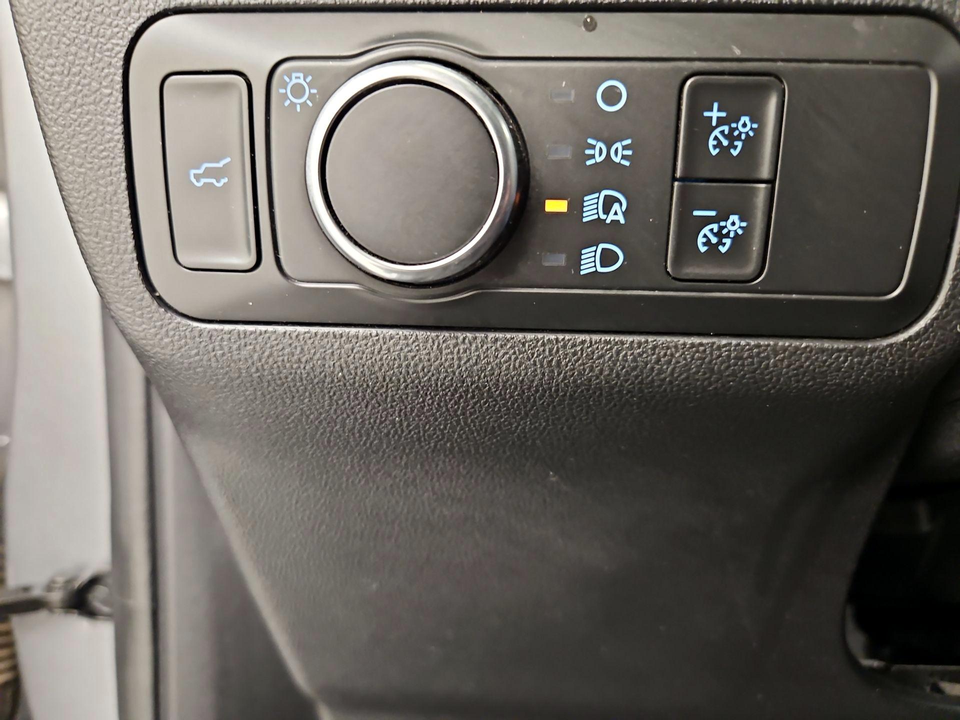 Thumbnail: 2021 Ford Bronco Sport - 13