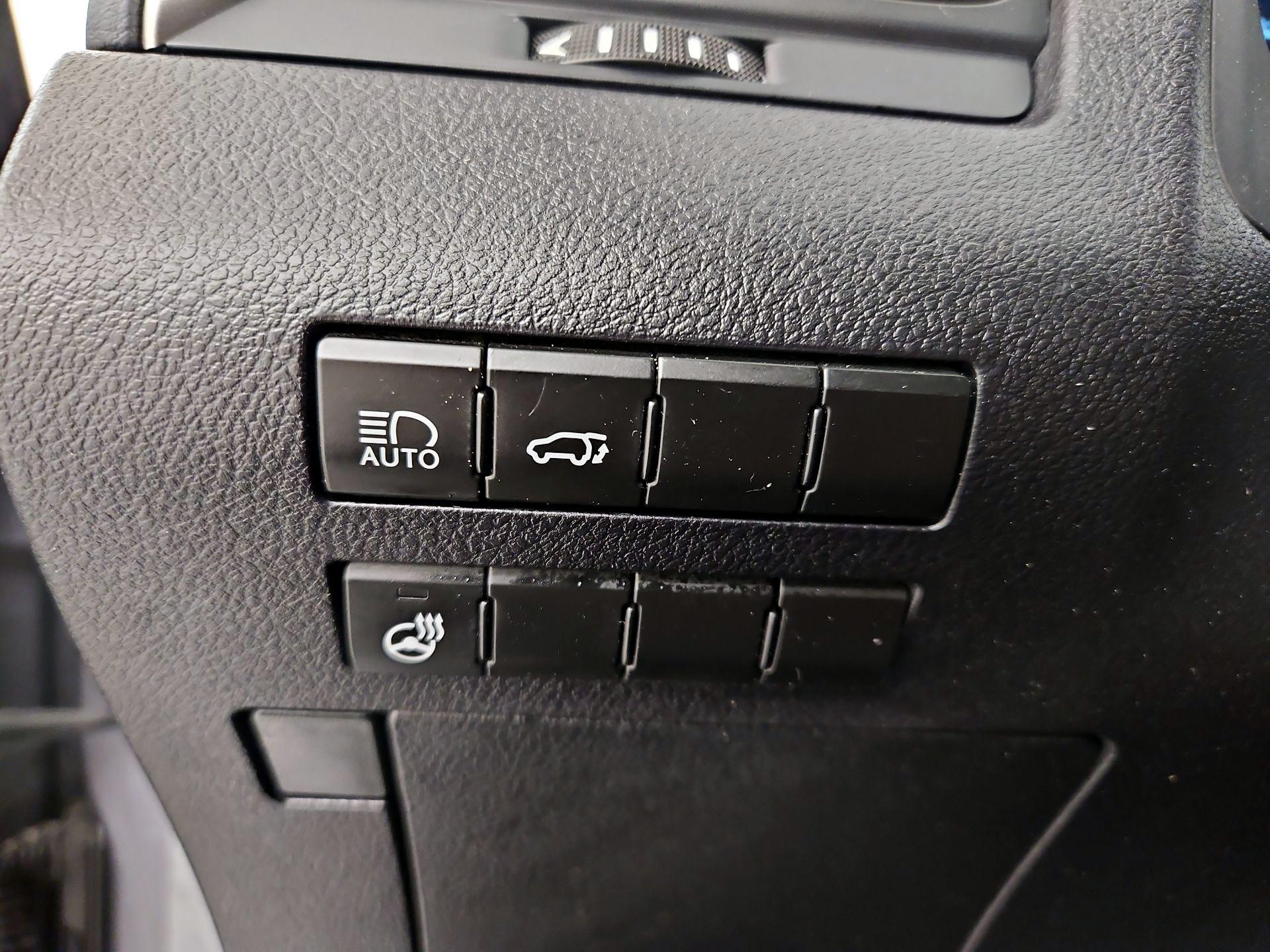 Thumbnail: 2016 Lexus RX - 13