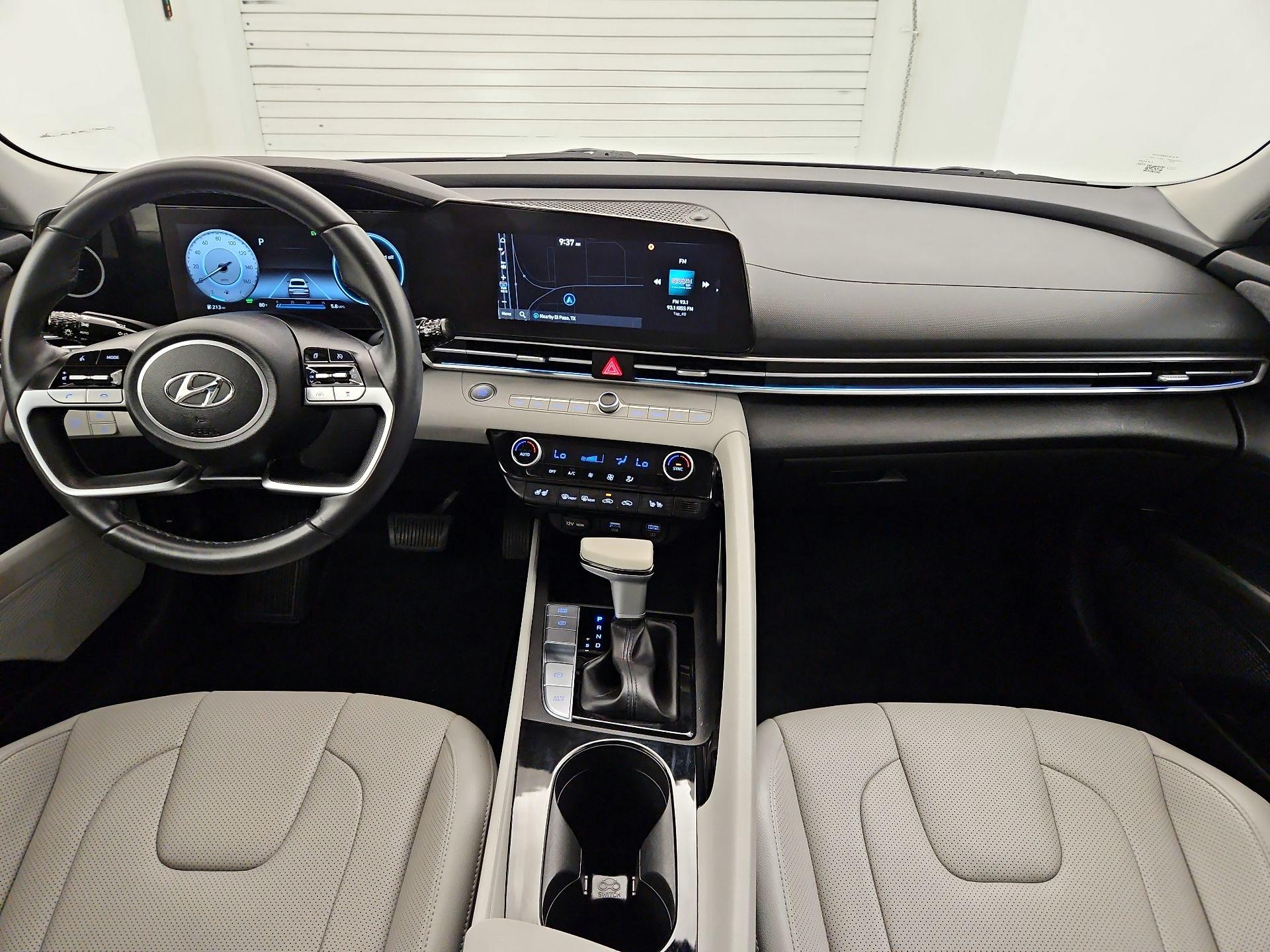 Thumbnail: 2023 Hyundai Elantra - 9