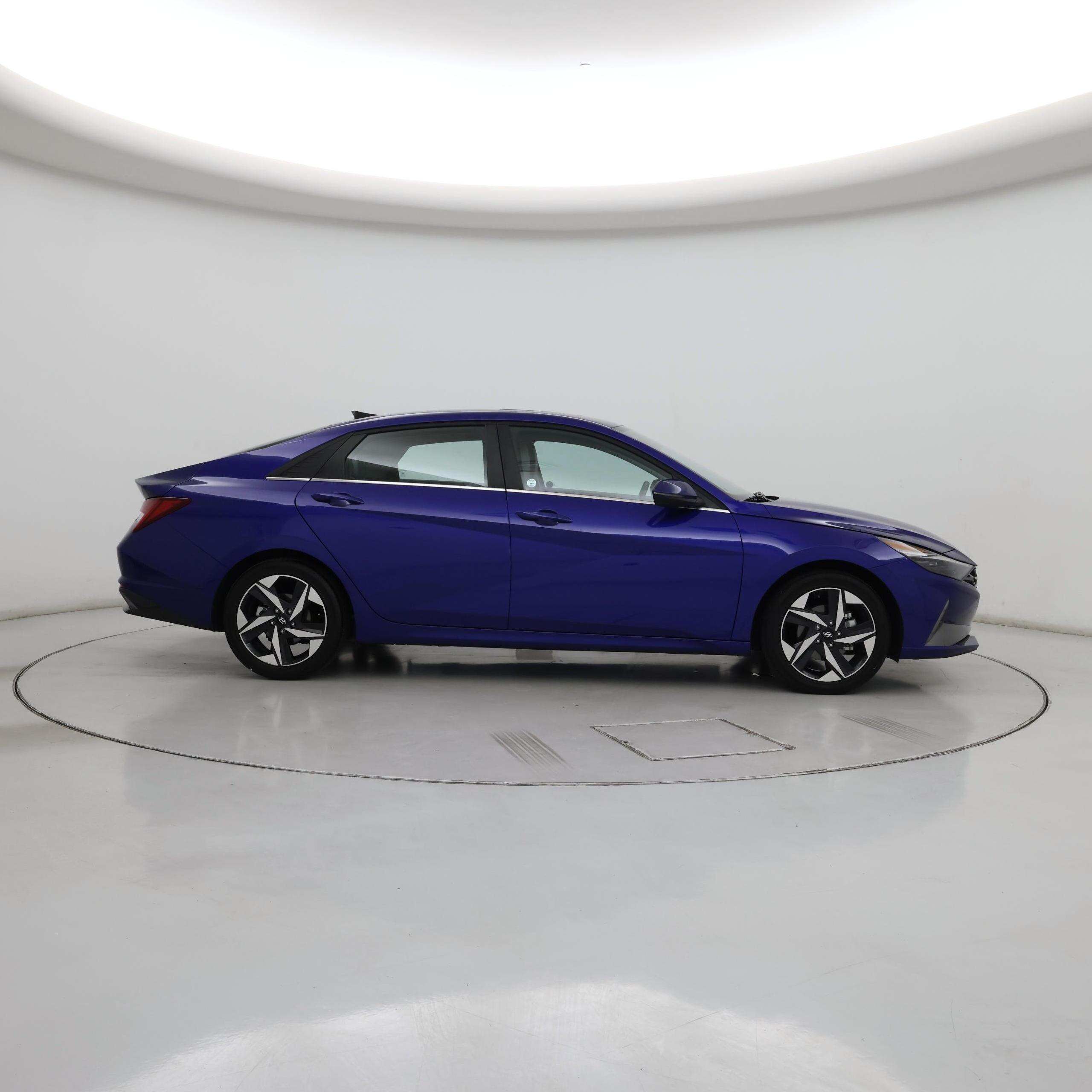 Thumbnail: 2023 Hyundai Elantra - 7