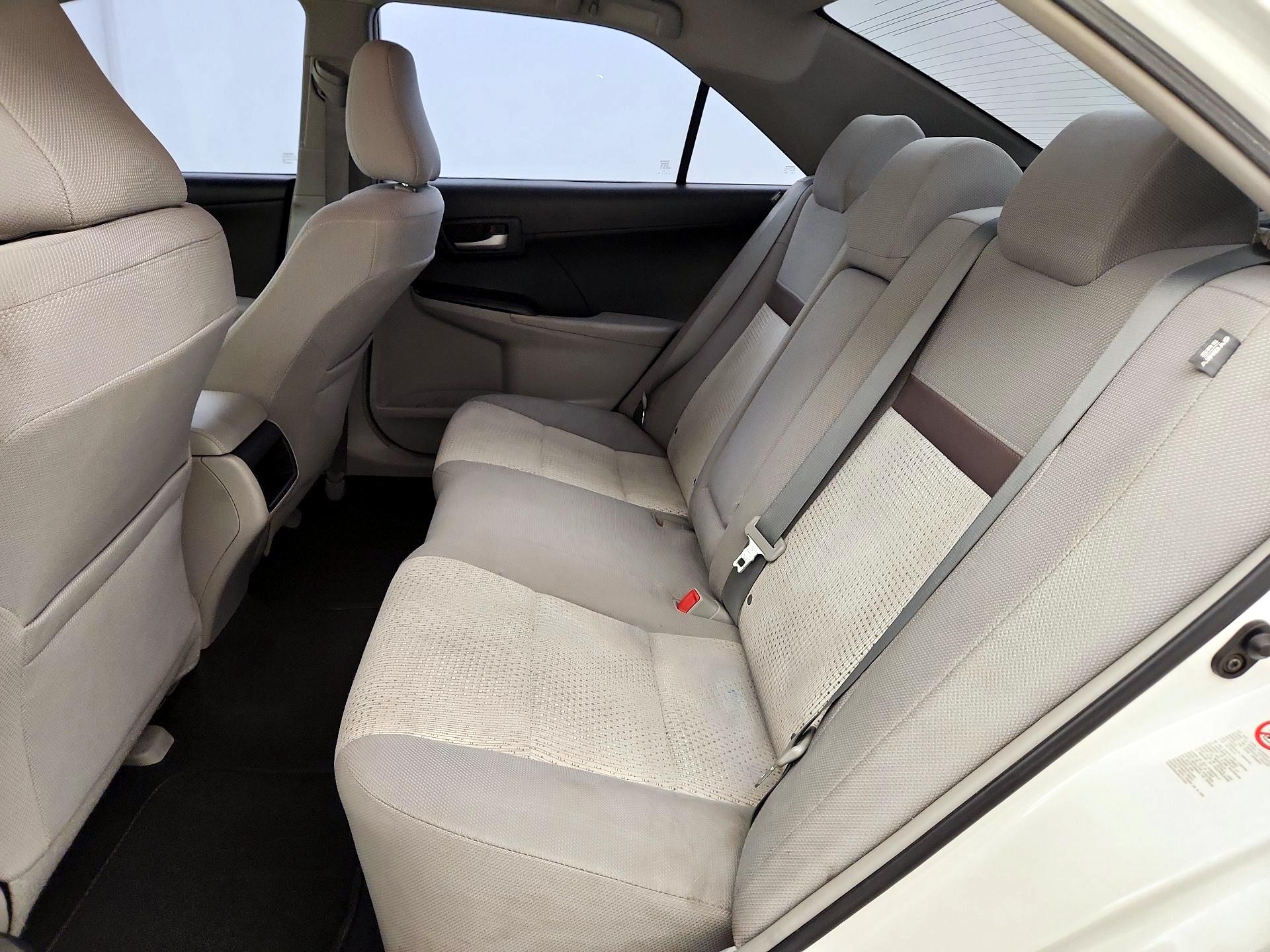 Thumbnail: 2014 Toyota Camry - 18