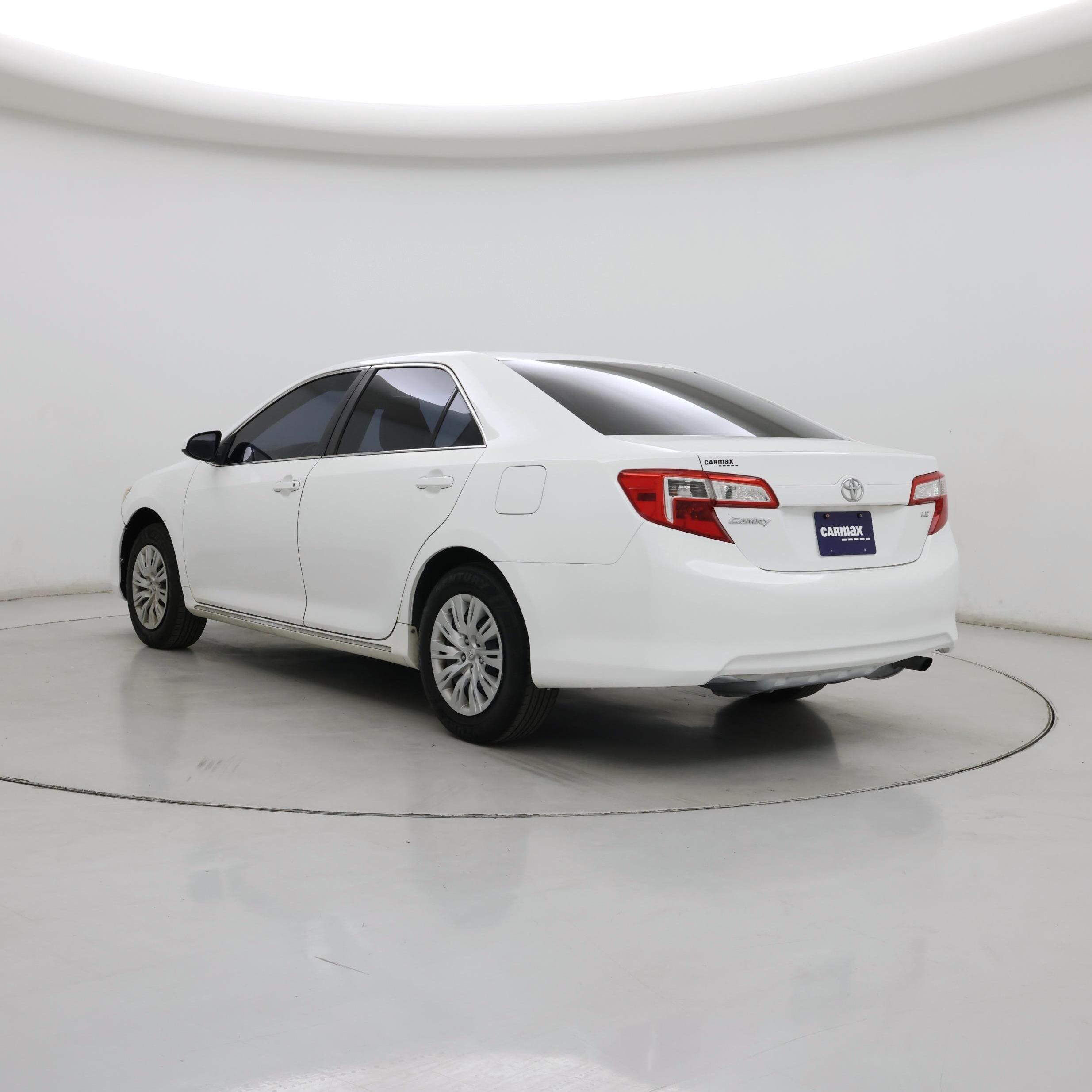 Thumbnail: 2014 Toyota Camry - 2