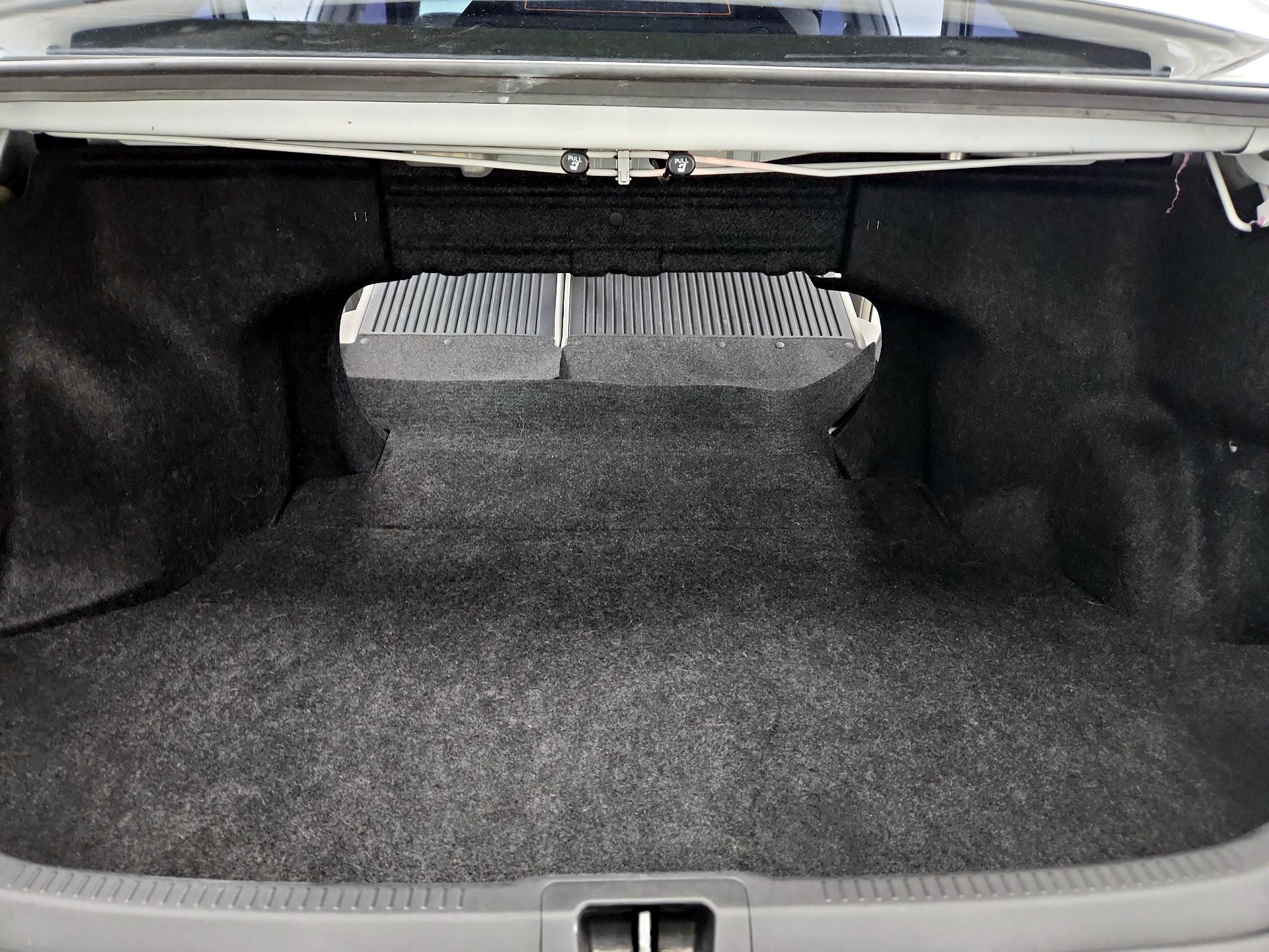 Thumbnail: 2014 Toyota Camry - 20