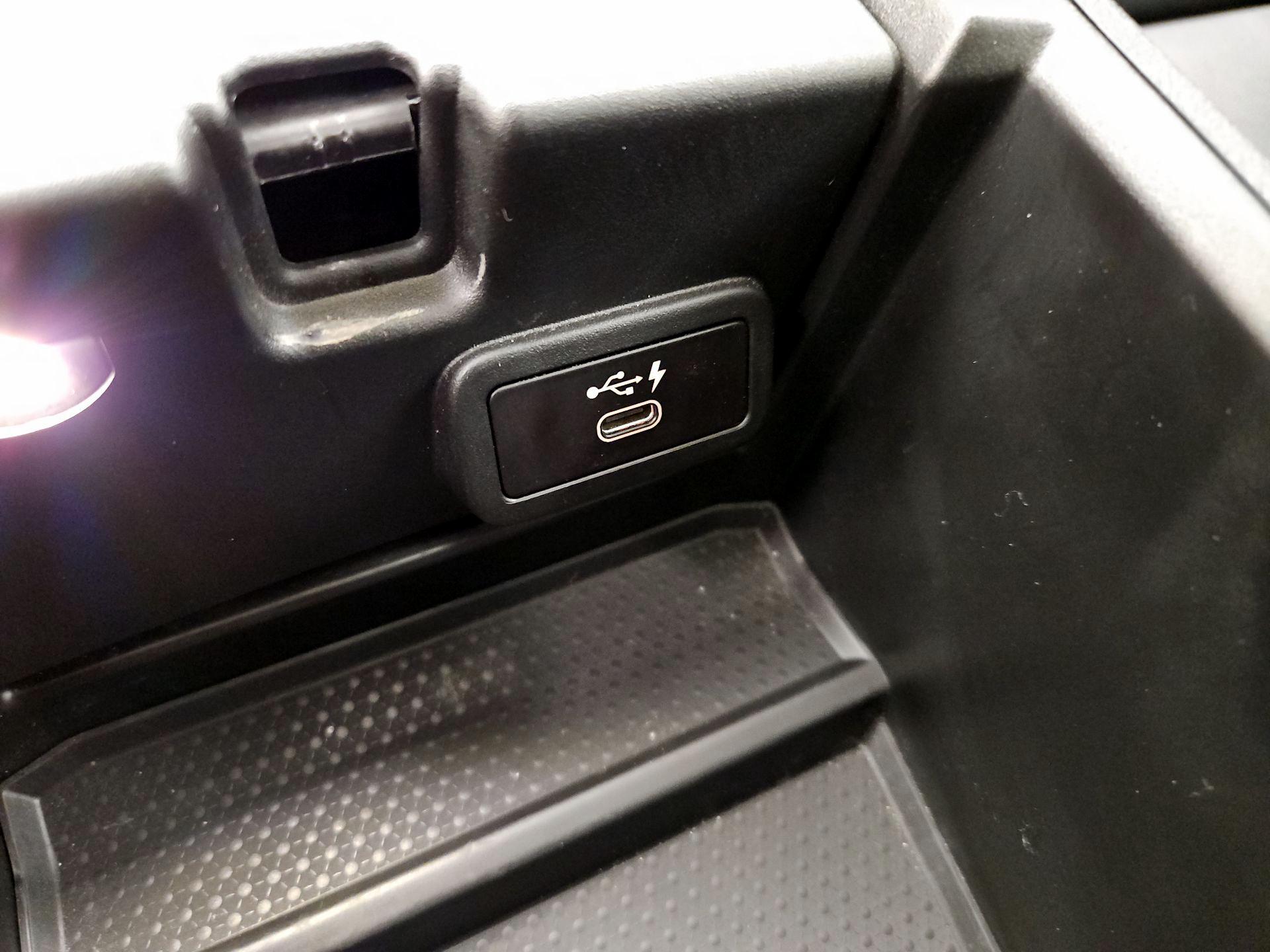 Thumbnail: 2019 BMW 3 Series - 19