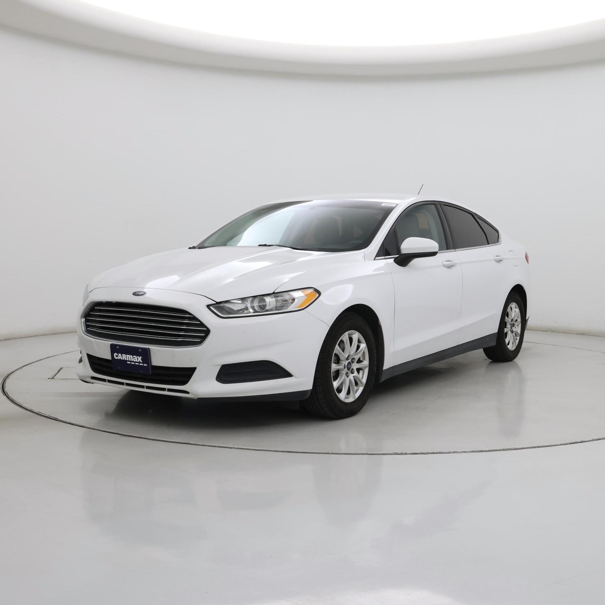 Thumbnail: 2016 Ford Fusion - 4