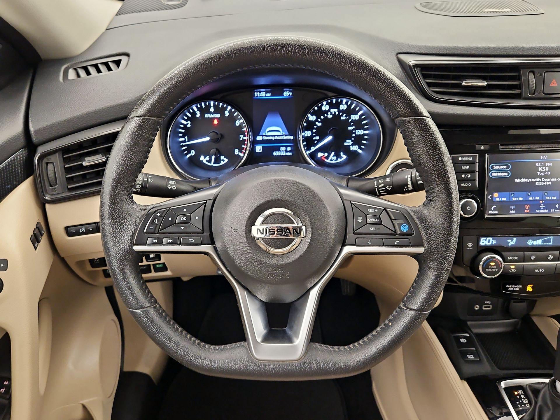 Thumbnail: 2019 Nissan Rogue - 10