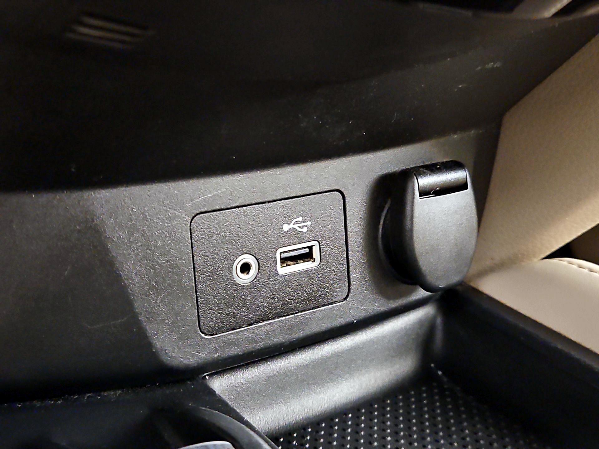 Thumbnail: 2019 Nissan Rogue - 19