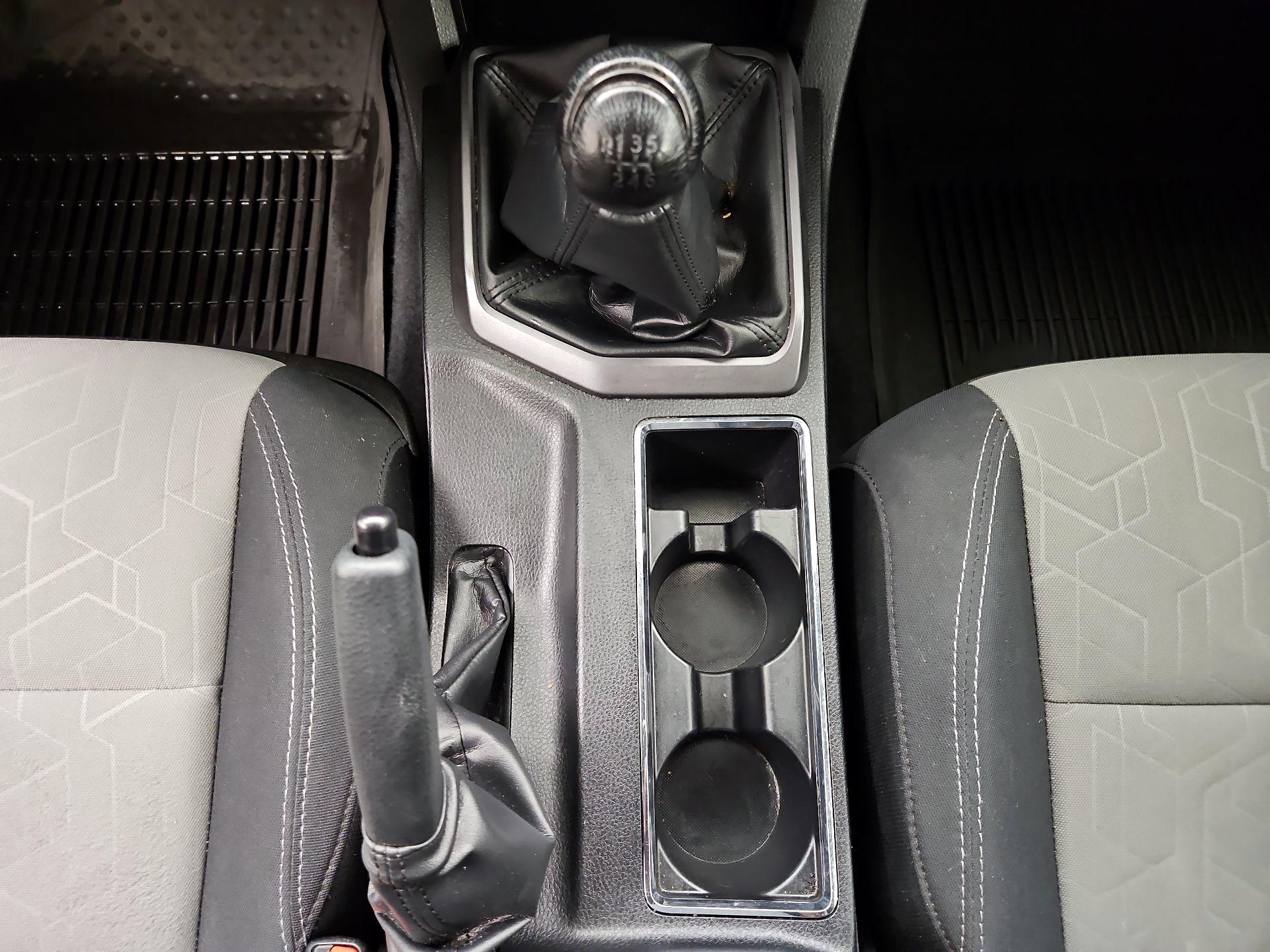 Thumbnail: 2022 Toyota Tacoma - 17