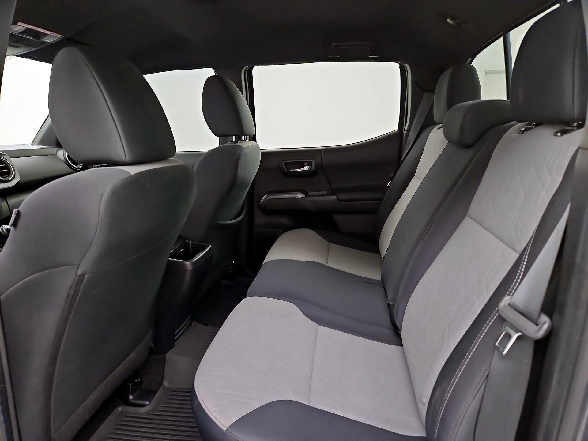 Thumbnail: 2022 Toyota Tacoma - 19