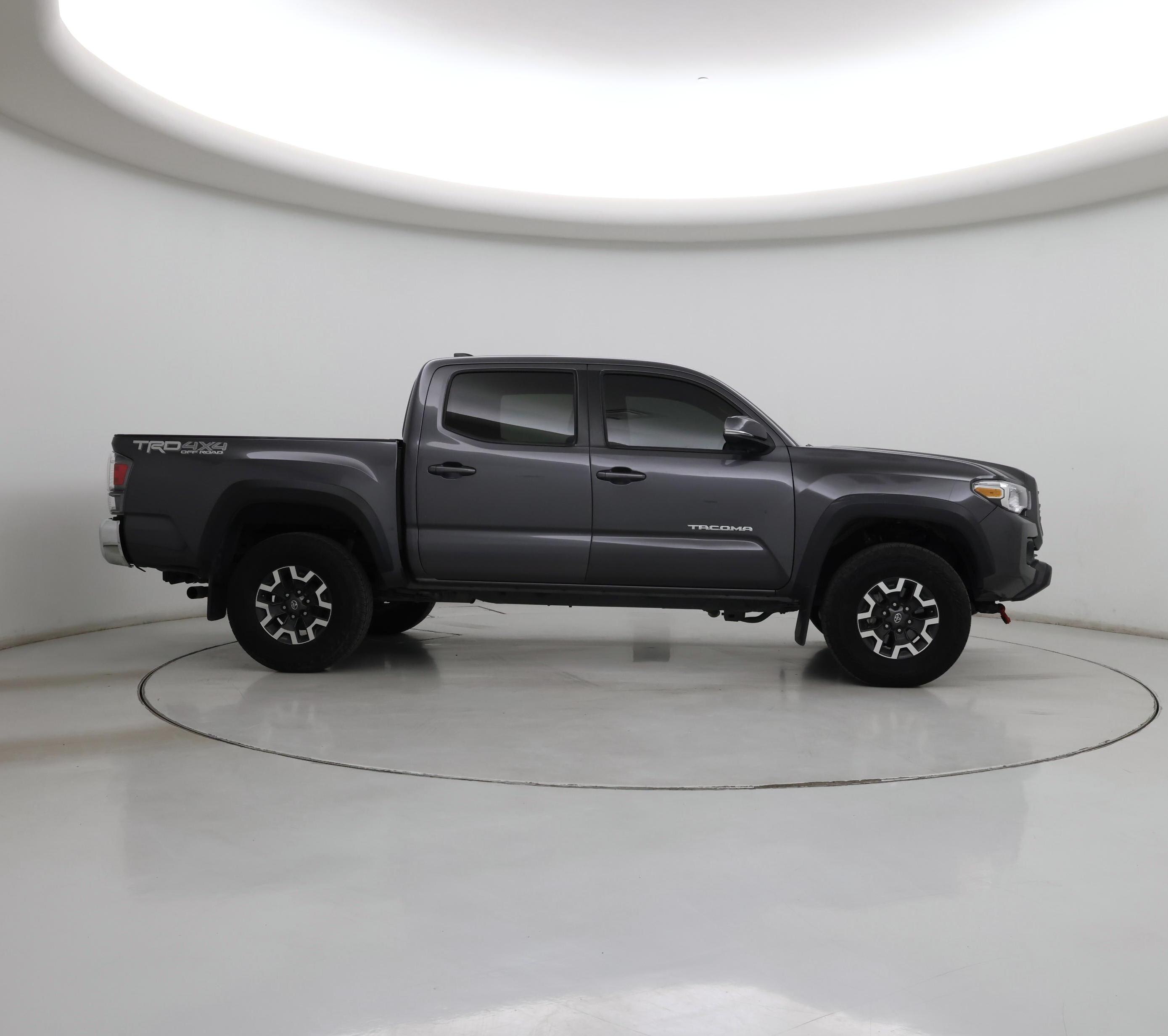 Thumbnail: 2022 Toyota Tacoma - 7