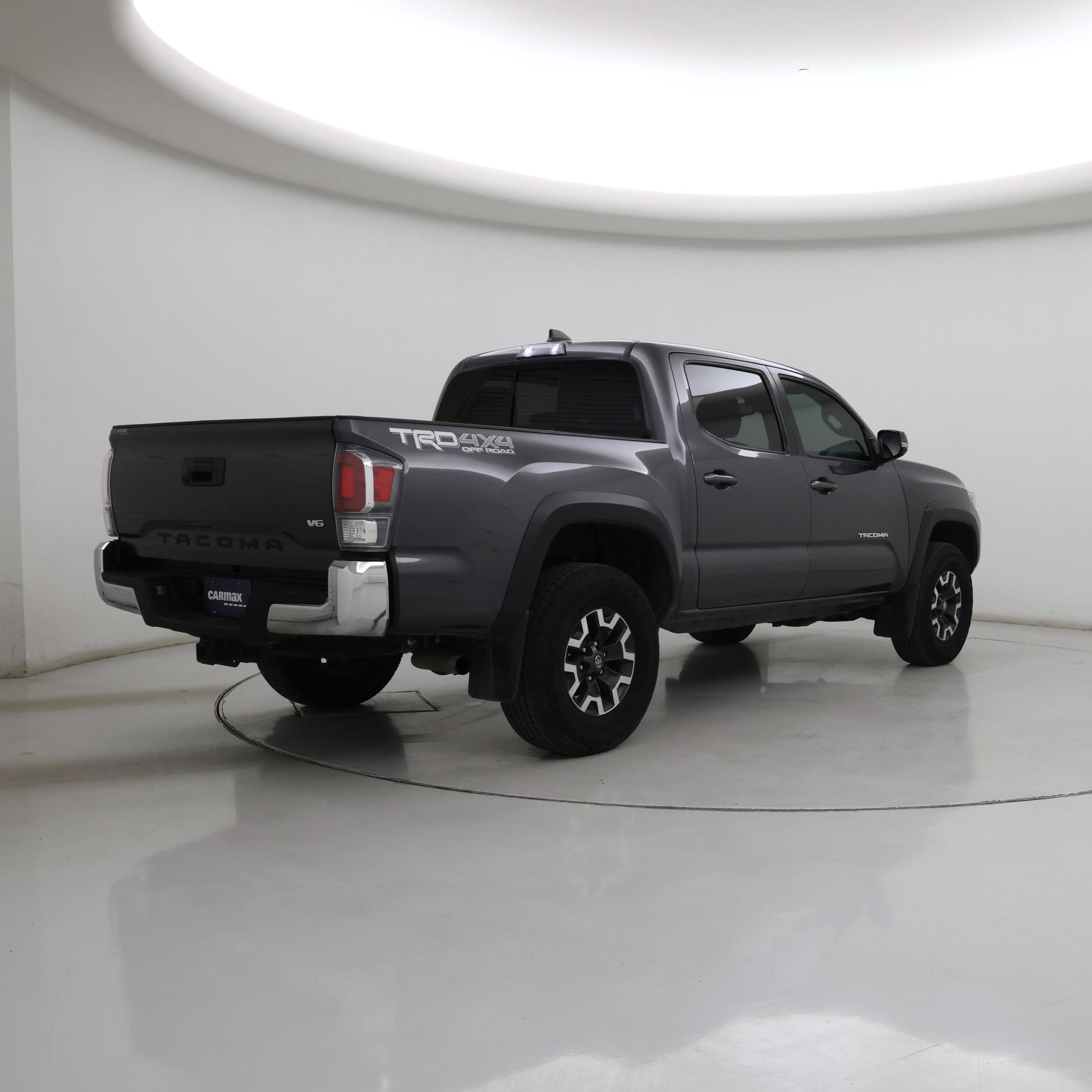 Thumbnail: 2022 Toyota Tacoma - 8