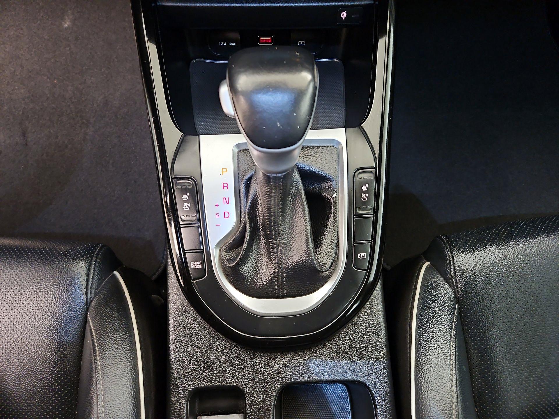 Thumbnail: 2022 Kia Forte - 18