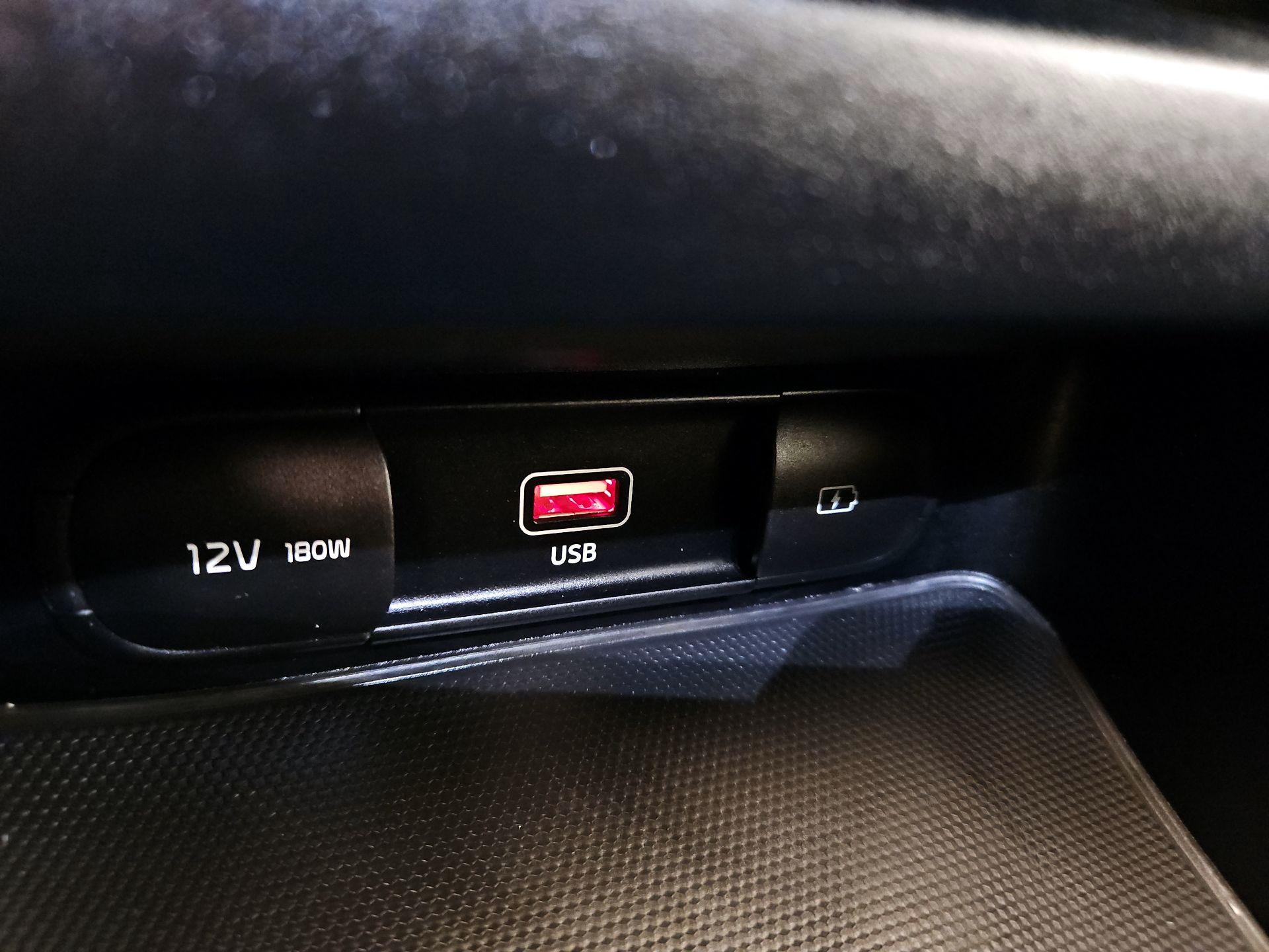 Thumbnail: 2022 Kia Forte - 19