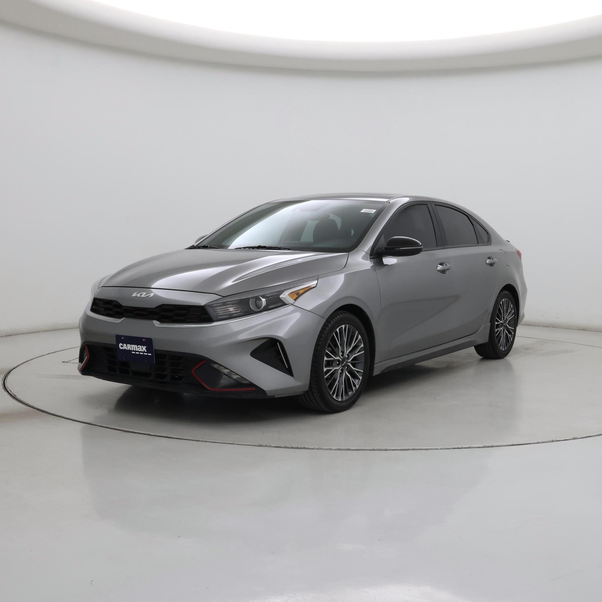 Thumbnail: 2022 Kia Forte - 4