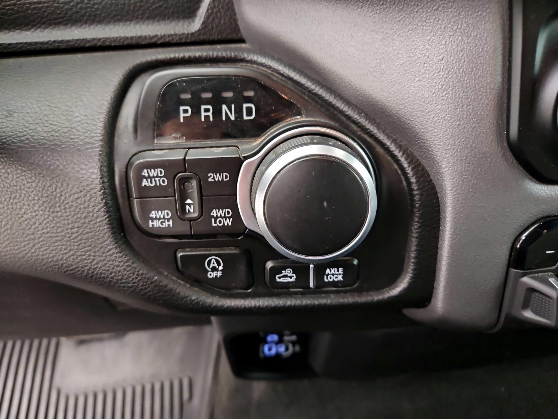 Thumbnail: 2023 RAM 1500 - 17