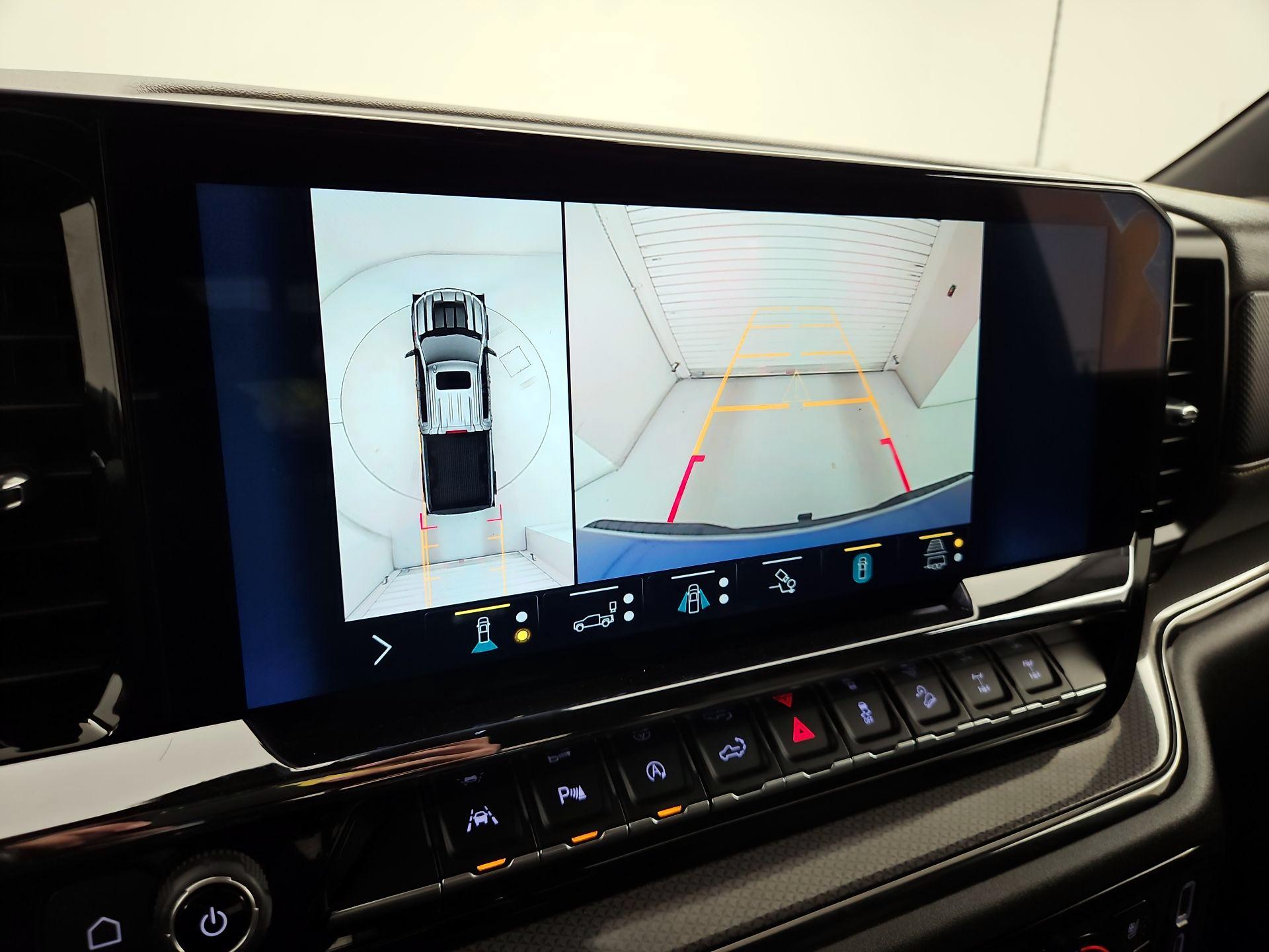 Thumbnail: 2022 Chevrolet Silverado 1500 - 15