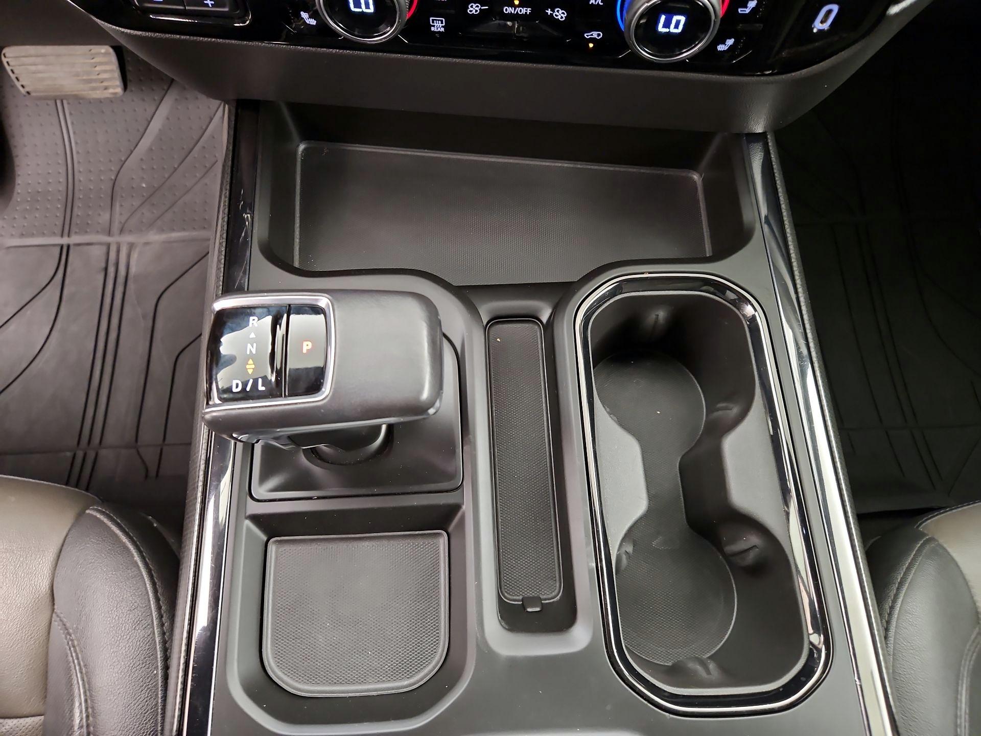 Thumbnail: 2022 Chevrolet Silverado 1500 - 18