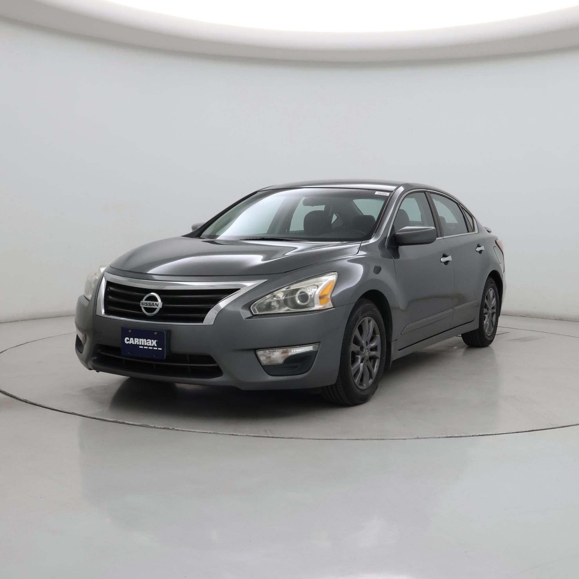 Thumbnail: 2015 Nissan Altima - 4