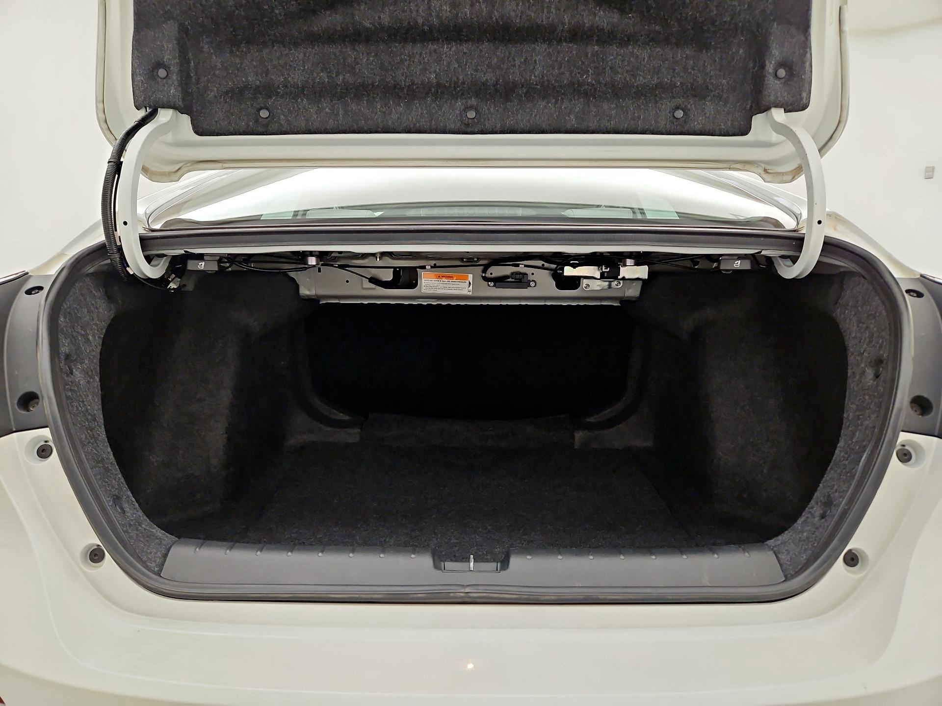 Thumbnail: 2022 Honda Insight - 20